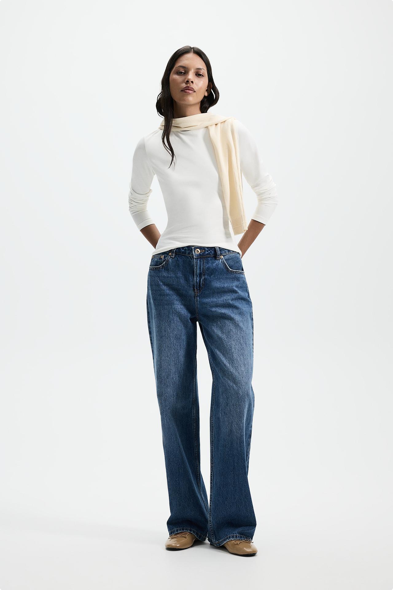 Round neck long sleeve T-shirt — OFF WHITE