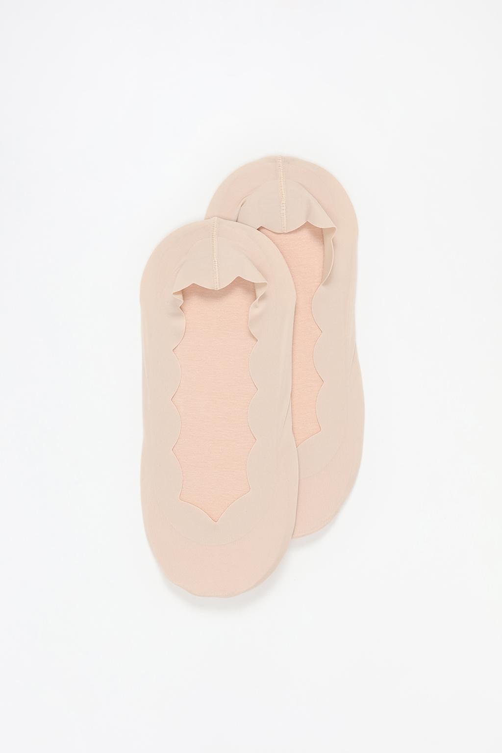 2-pack of soft no-show socks