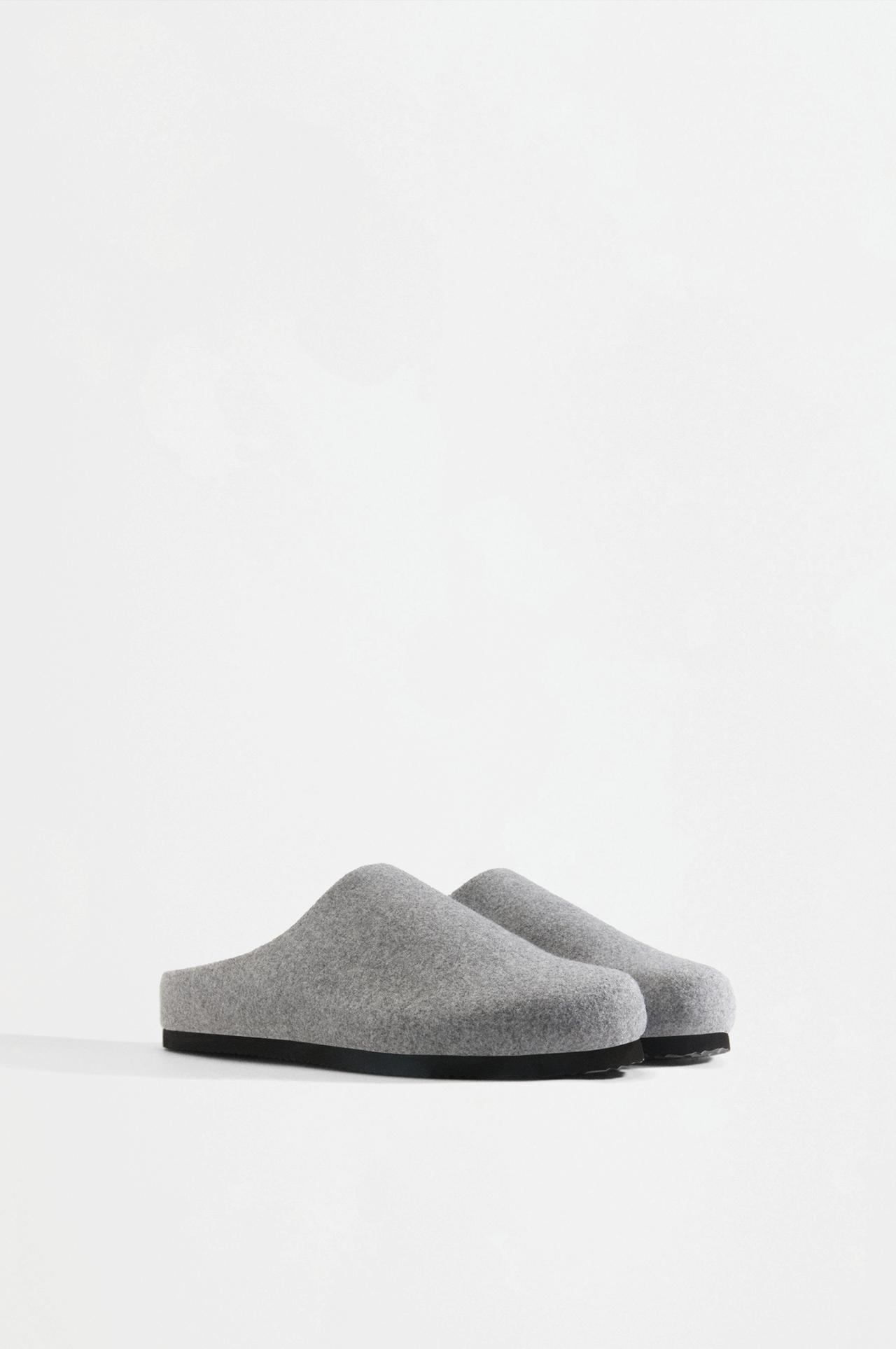 House slippers — GREY