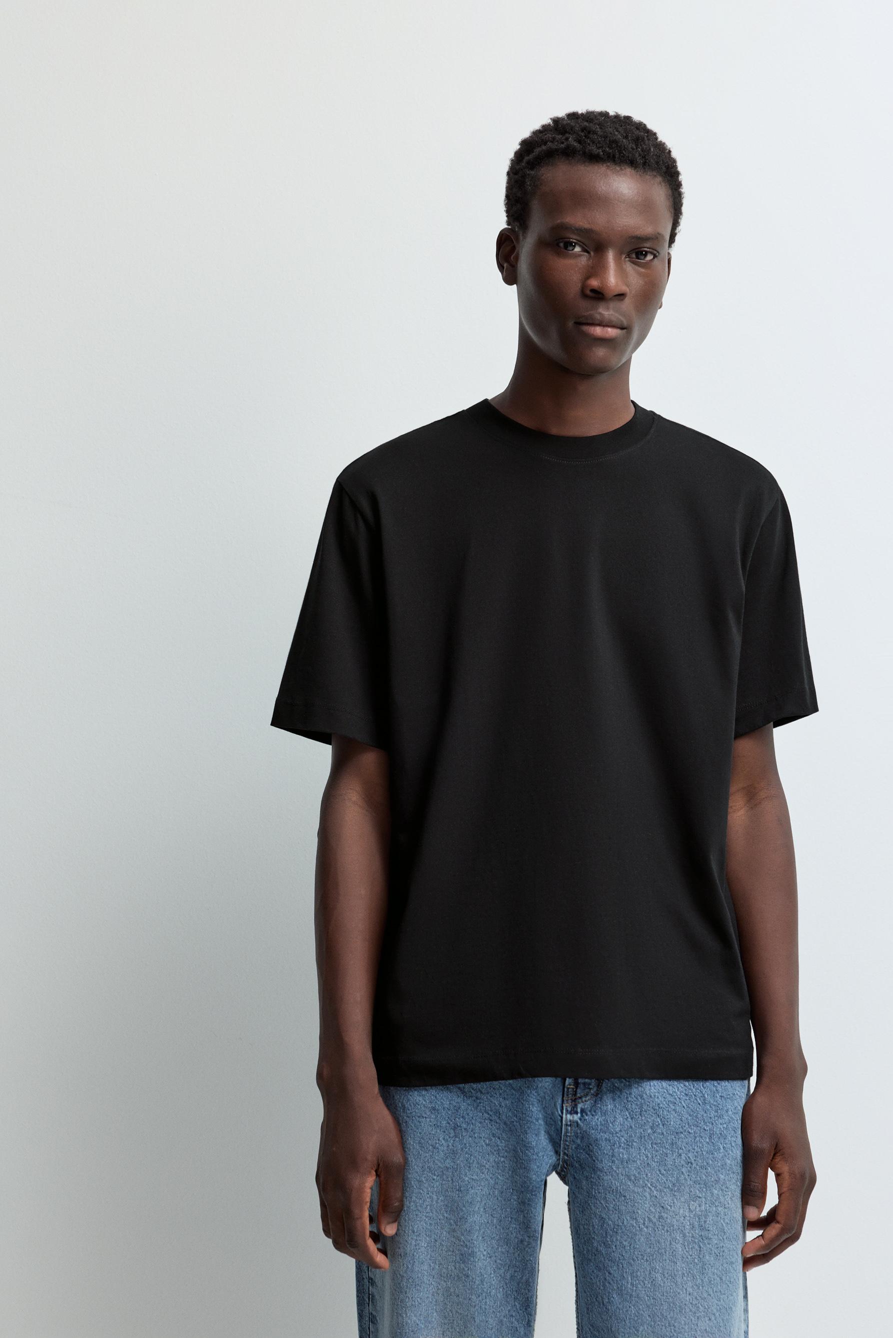Premium relaxed fit T-shirt — BLACK