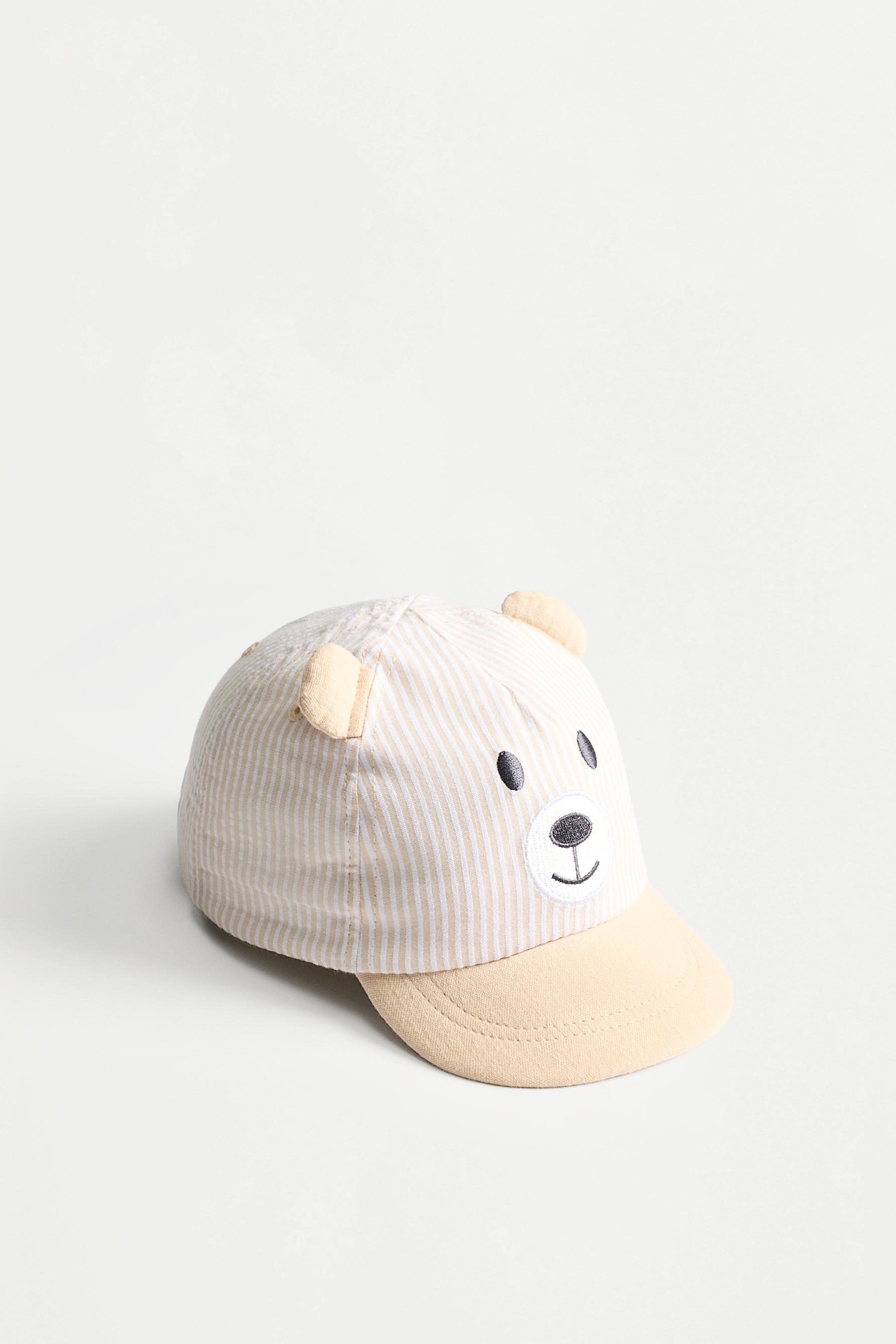 Striped bear cap — WHITE/GREEN (alternate view)