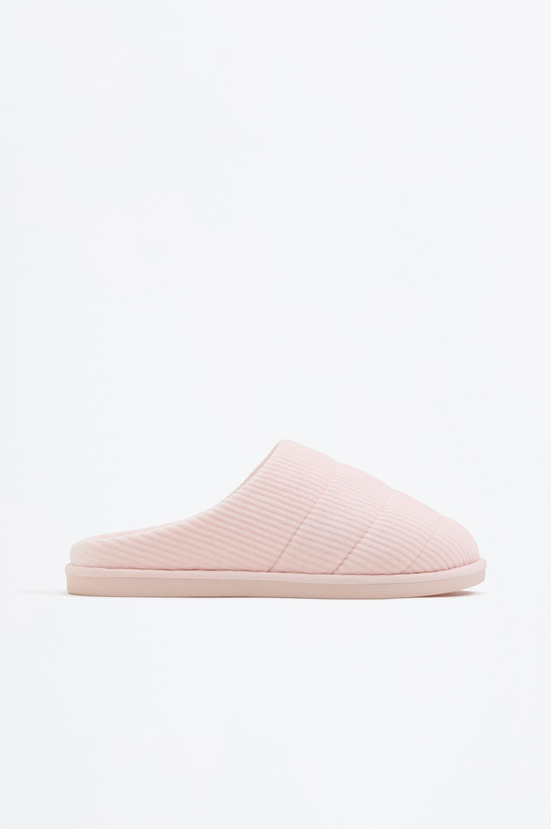 Zapatilla de casa acolchada efecto pana