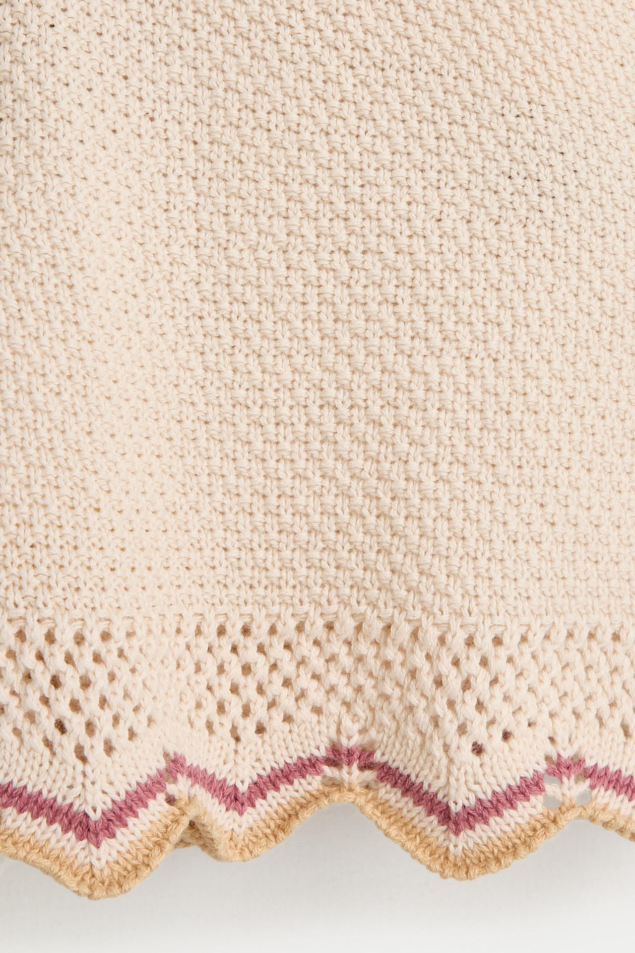 Knit shorts — SAND