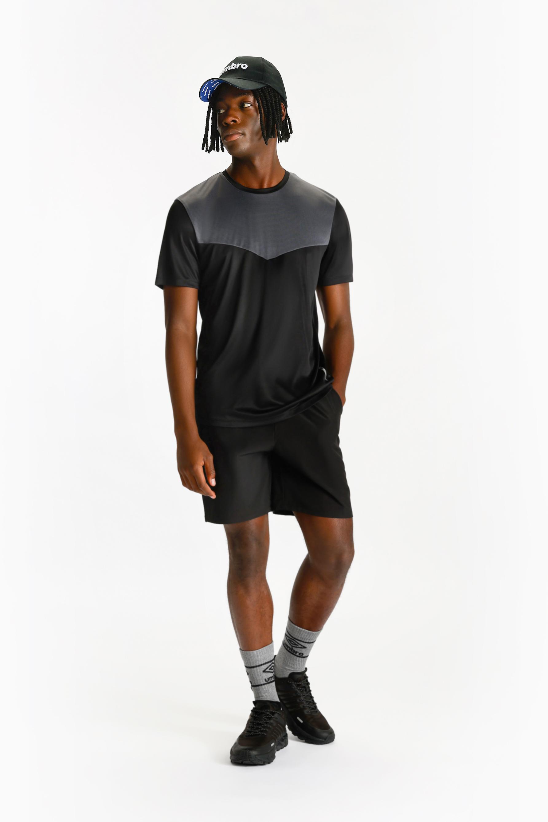 Stretch Bermuda sports shorts — BLACK