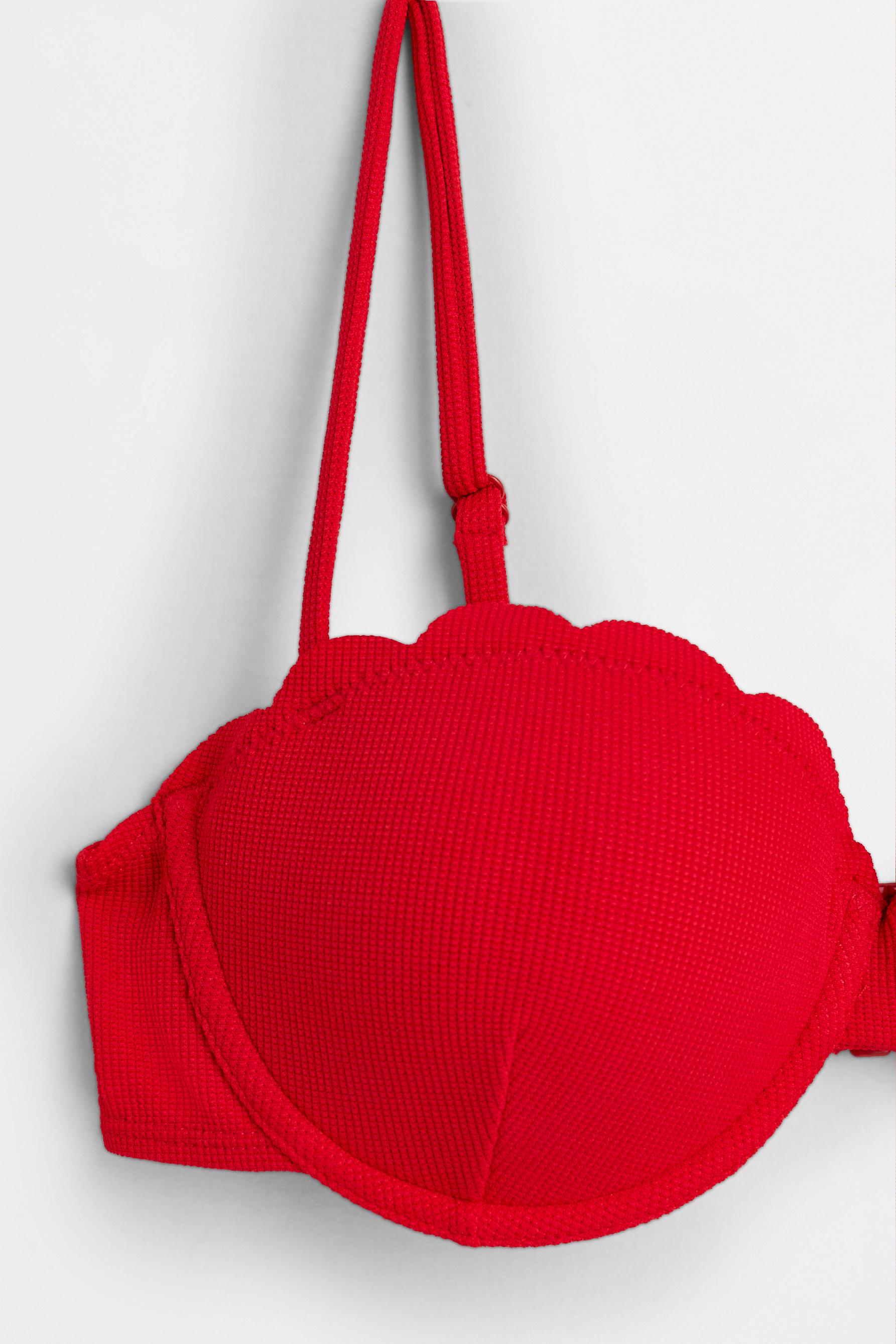 Scalloped underwire bikini top — RED