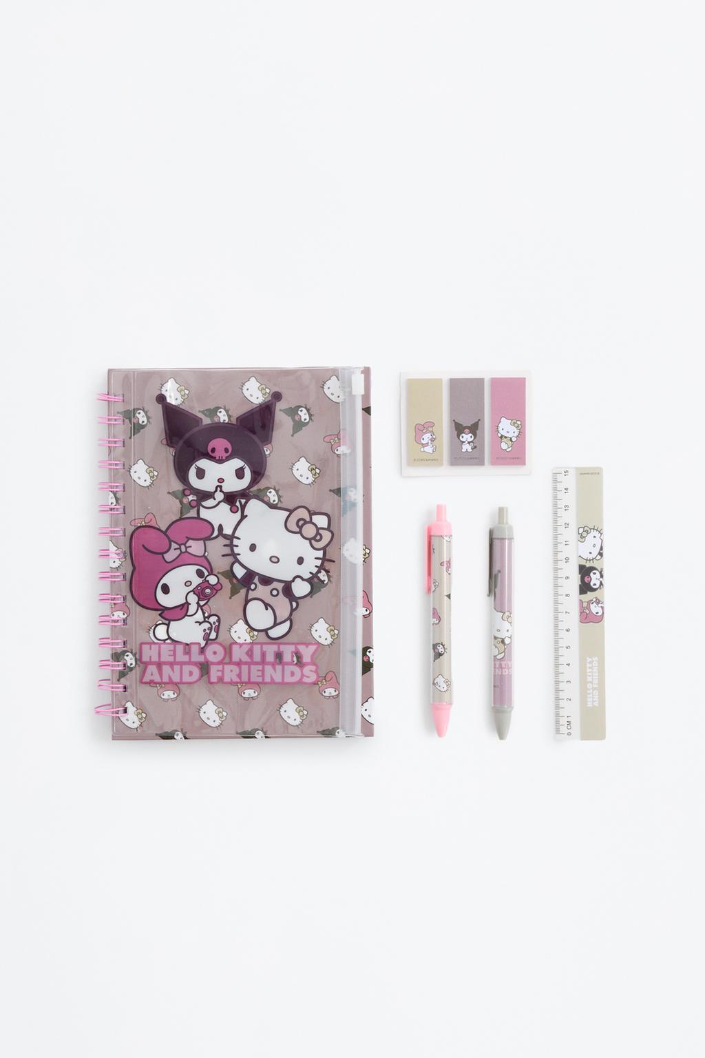 Libreta Hello Kitty ©SANRIO con set papelería
