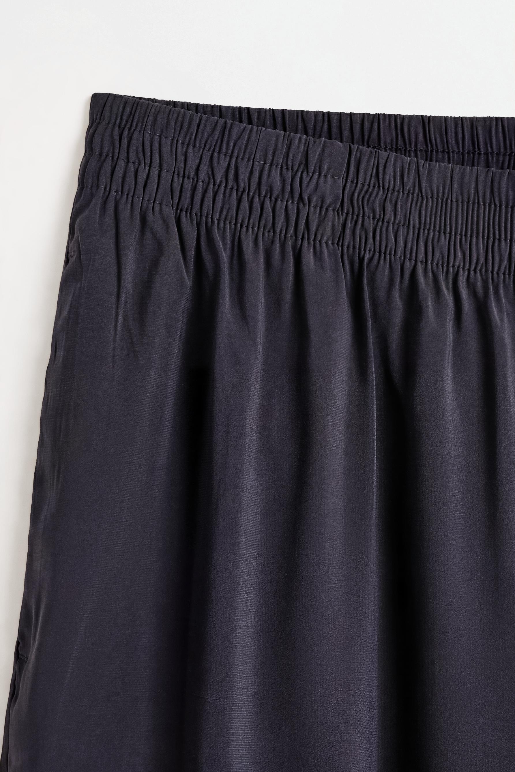 Soft-touch culottes — BLACK