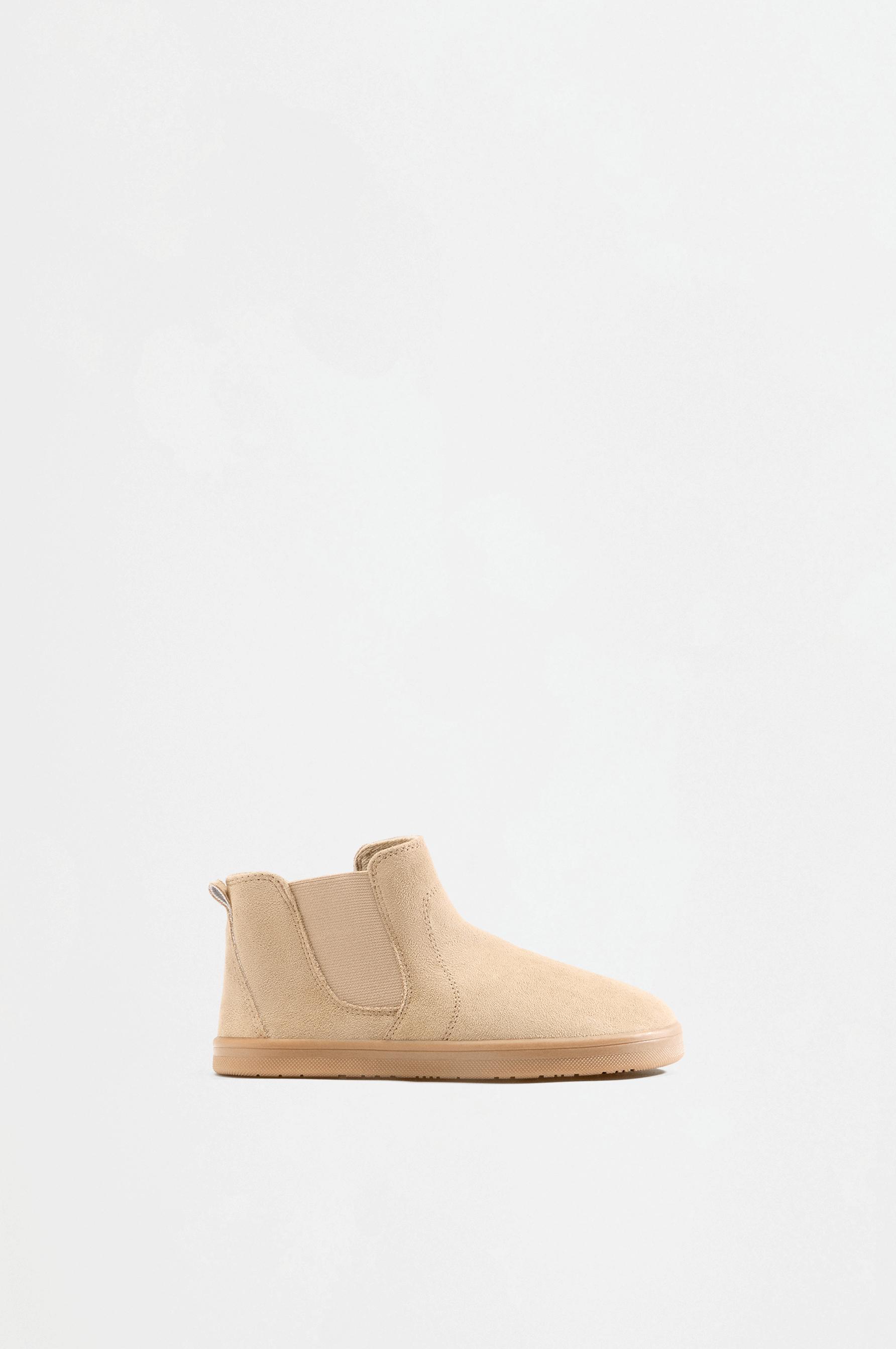 Barefoot chelsea boots — BEIGE