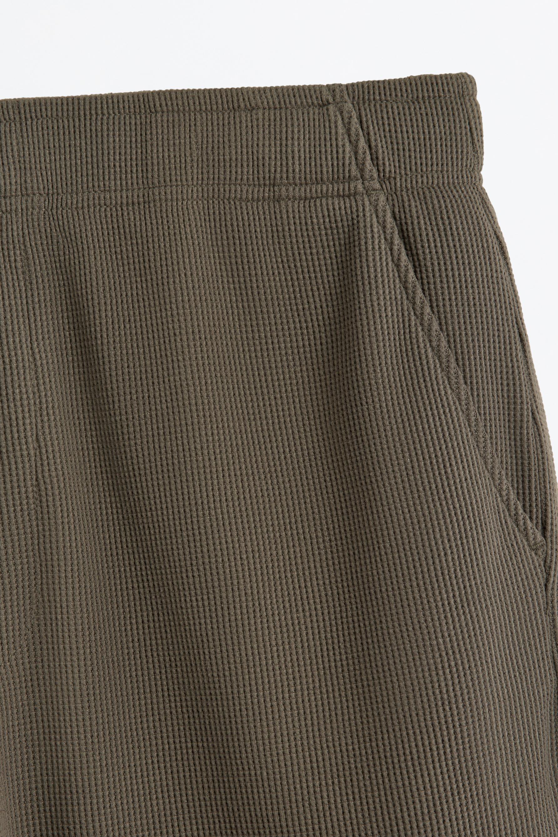 Waffle-knit textured Bermuda shorts — MEDIUM KHAKI