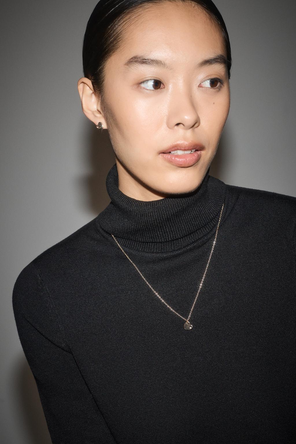 Pack de colar e pendentes corazón