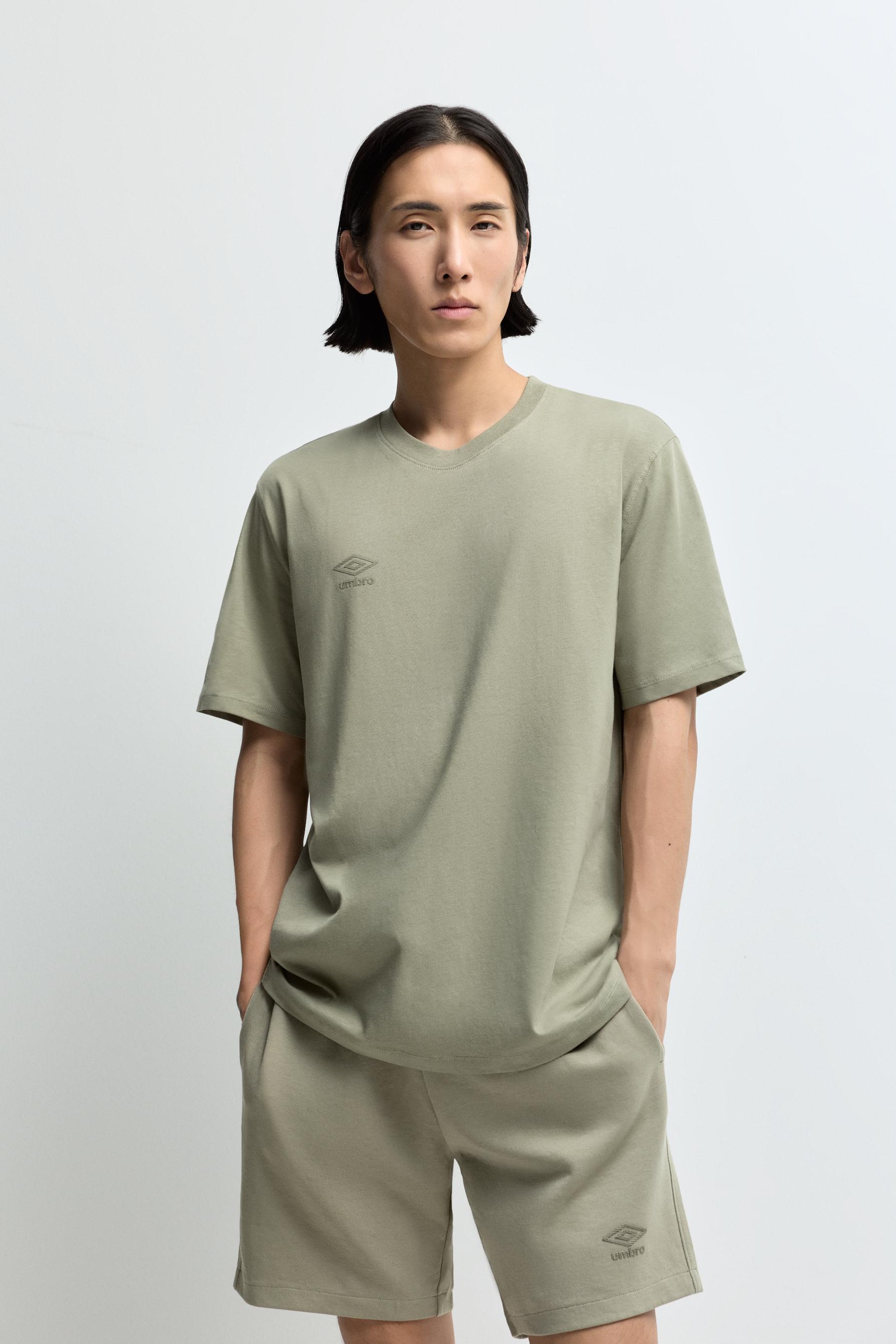 Camiseta deportiva Umbro x Lefties