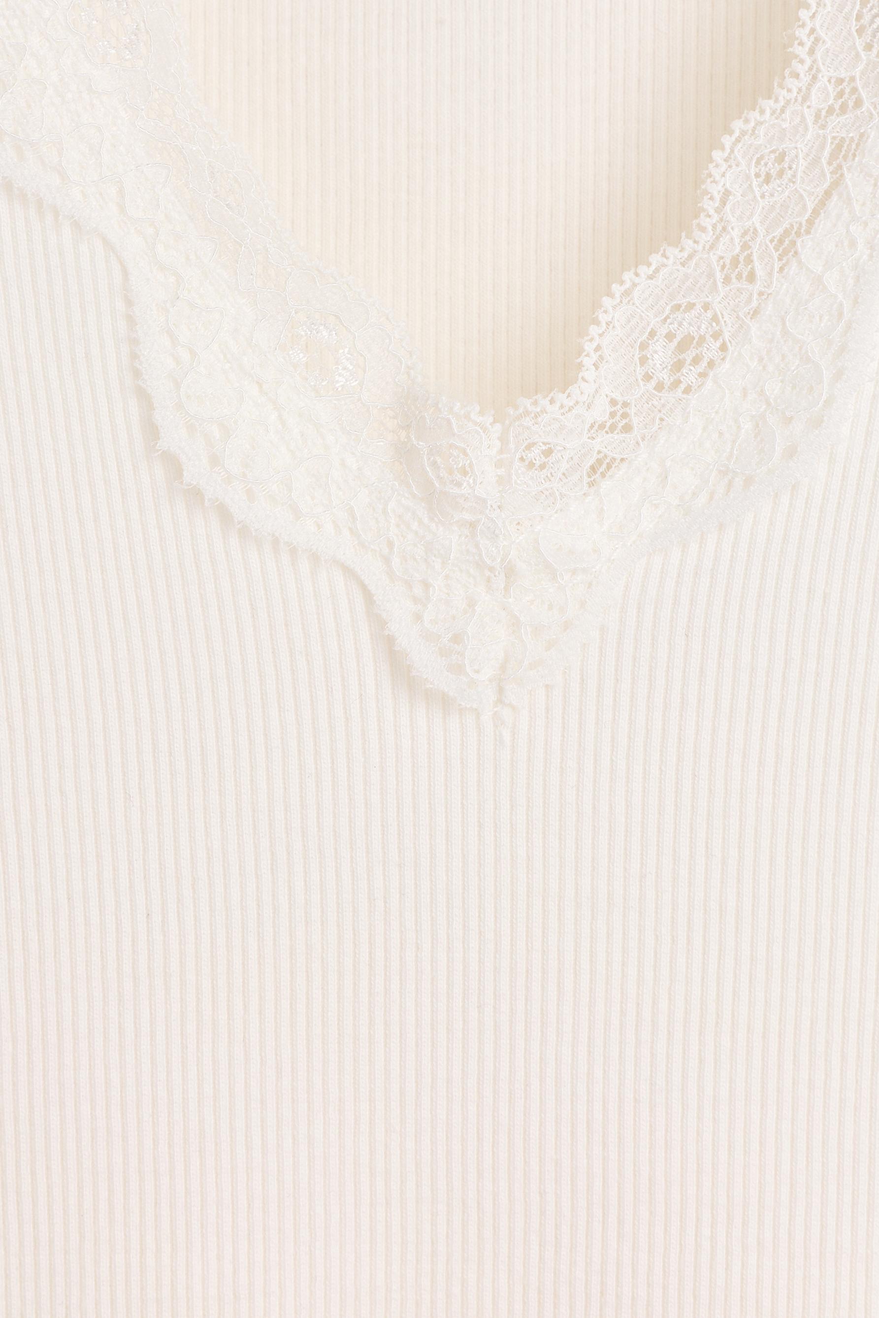 Ribbed lace T-shirt — OFF WHITE