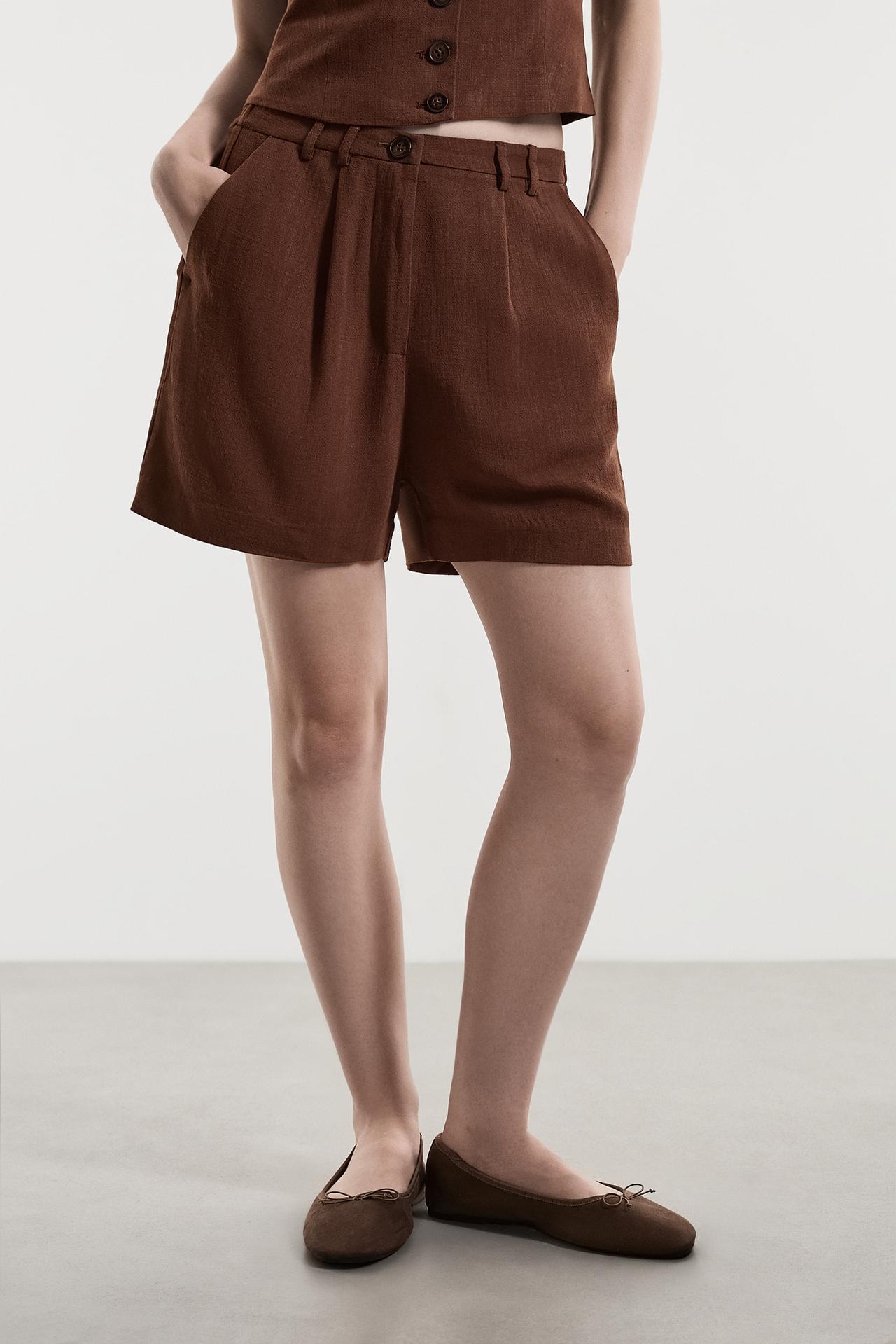 Rustic Bermuda shorts — OCHRE