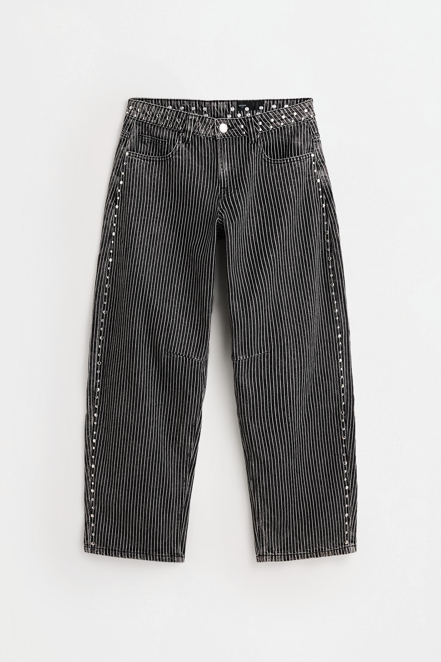Jeans barrel rayas tachas