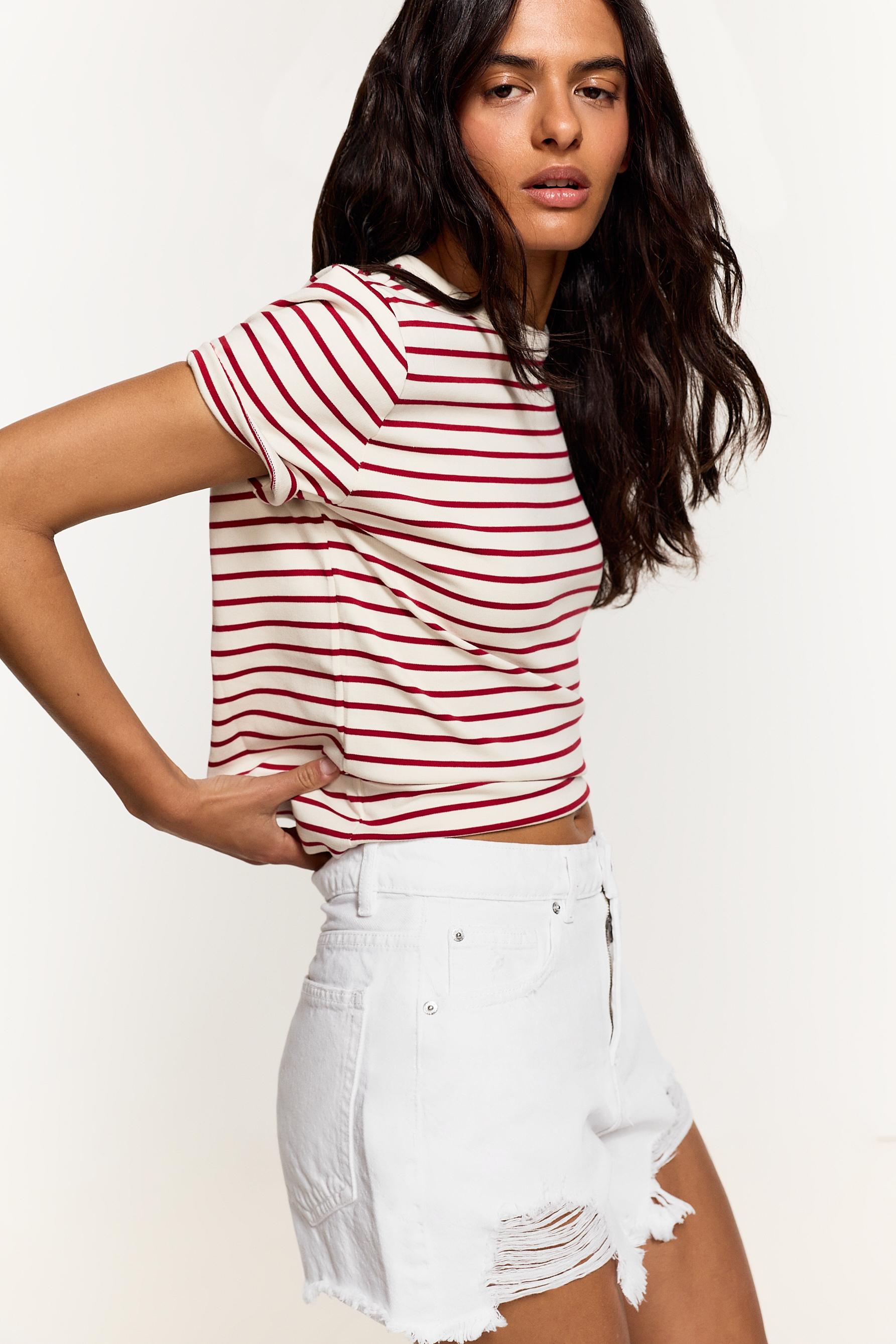 Distressed denim shorts — OFF WHITE