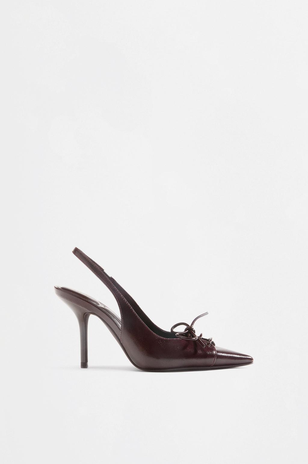 Bow high-heel pumps