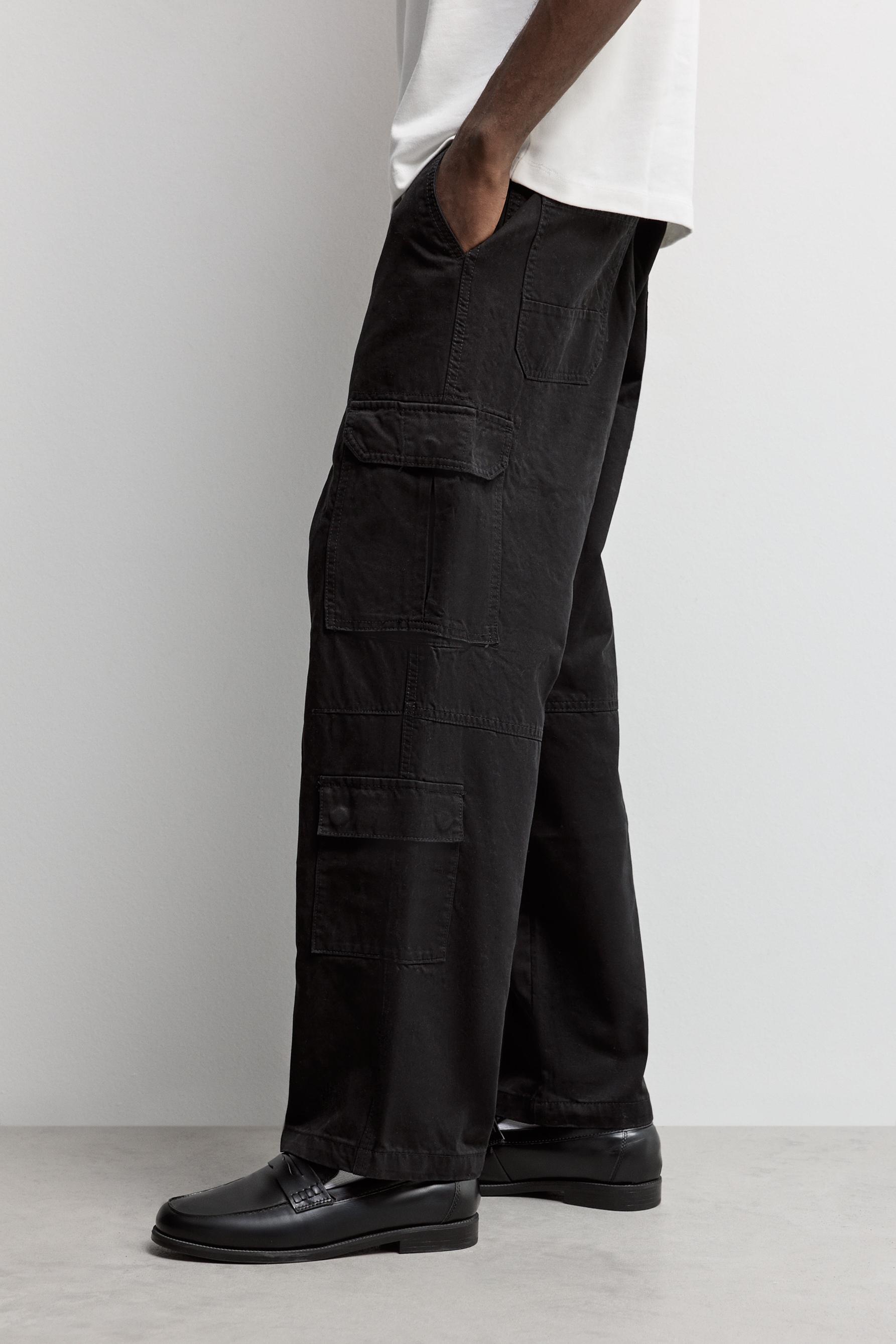 Baggy cargo trousers — BLACK