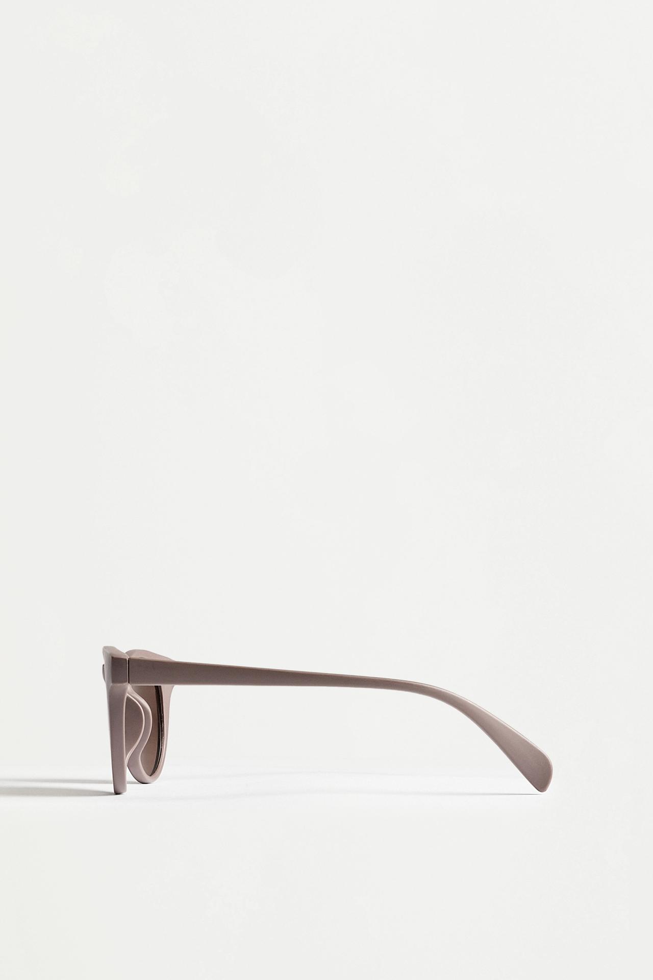 Round sunglasses — BROWN