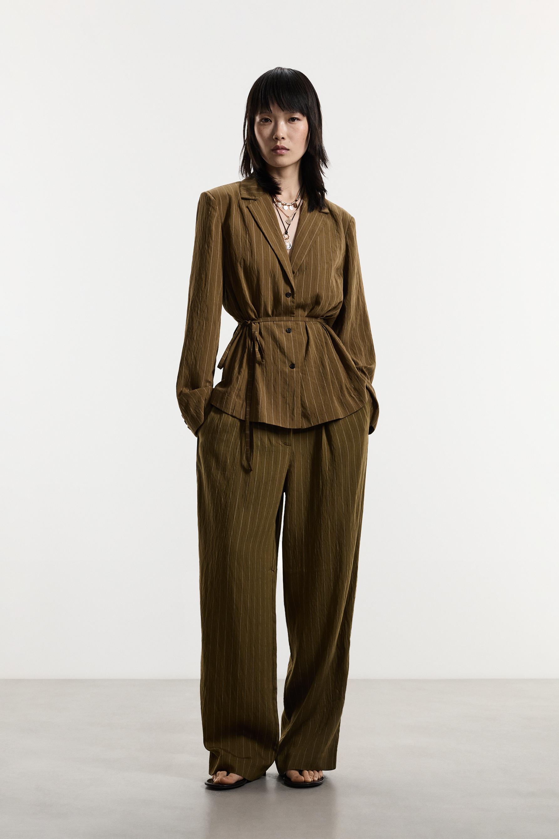 Striped blazer with tie — GREENISH