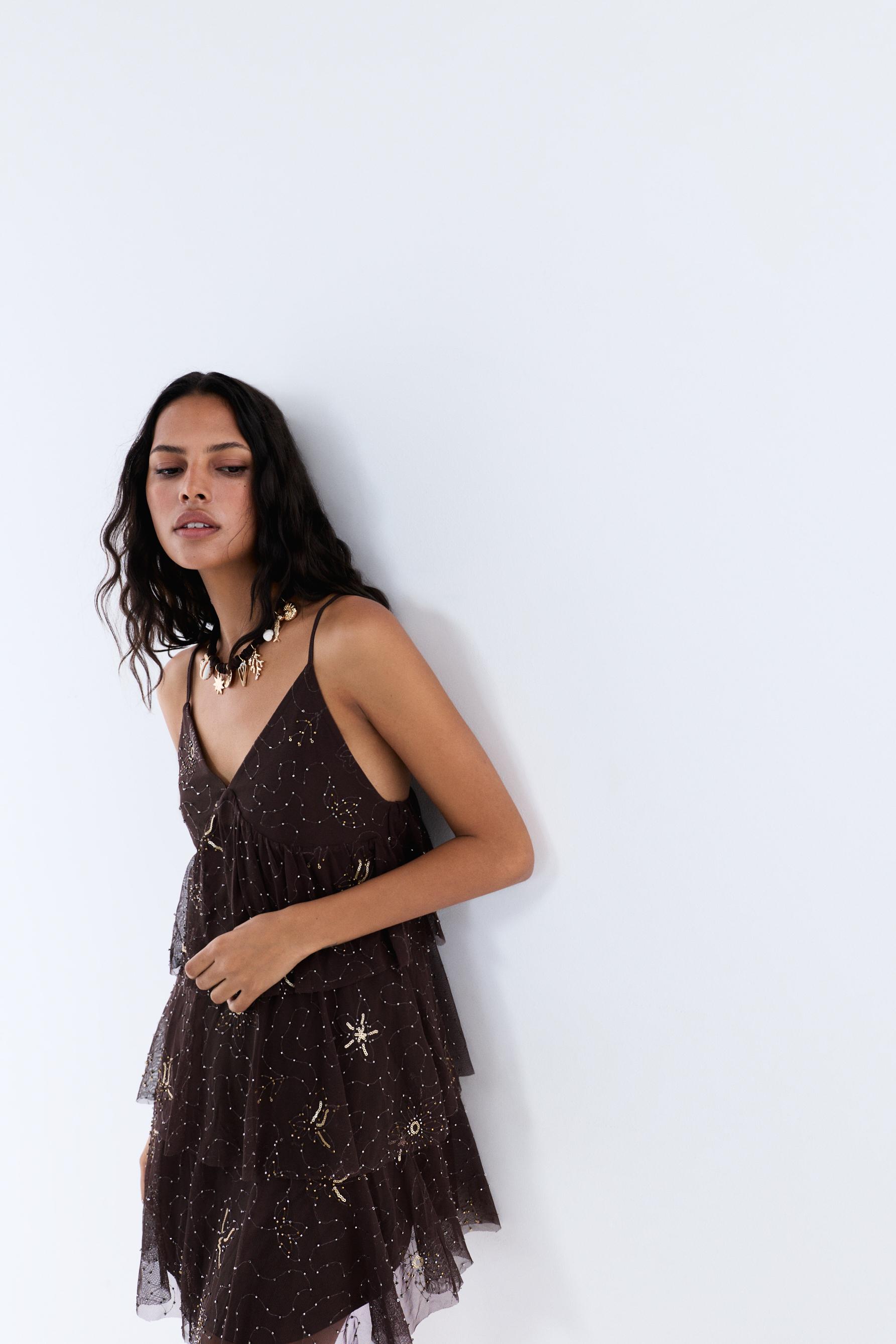 Short dress with rhinestone embroidery — BROWN