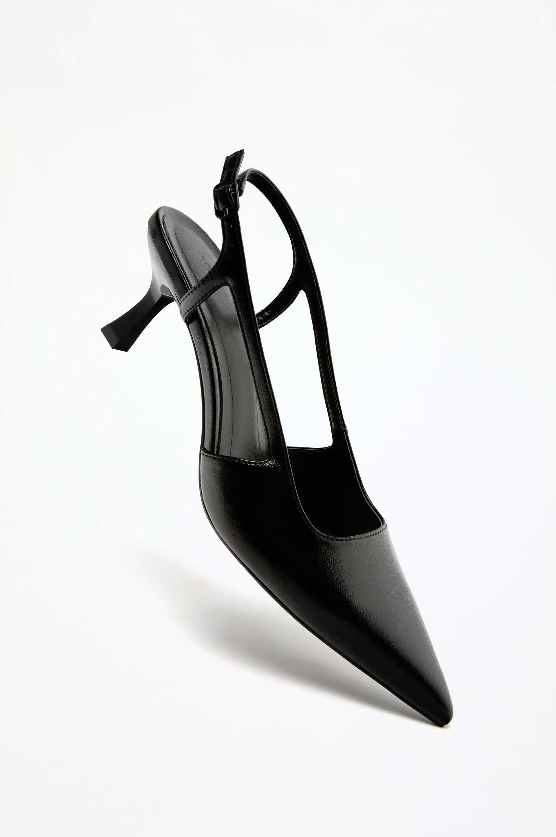 Slingback heel shoe — BLACK