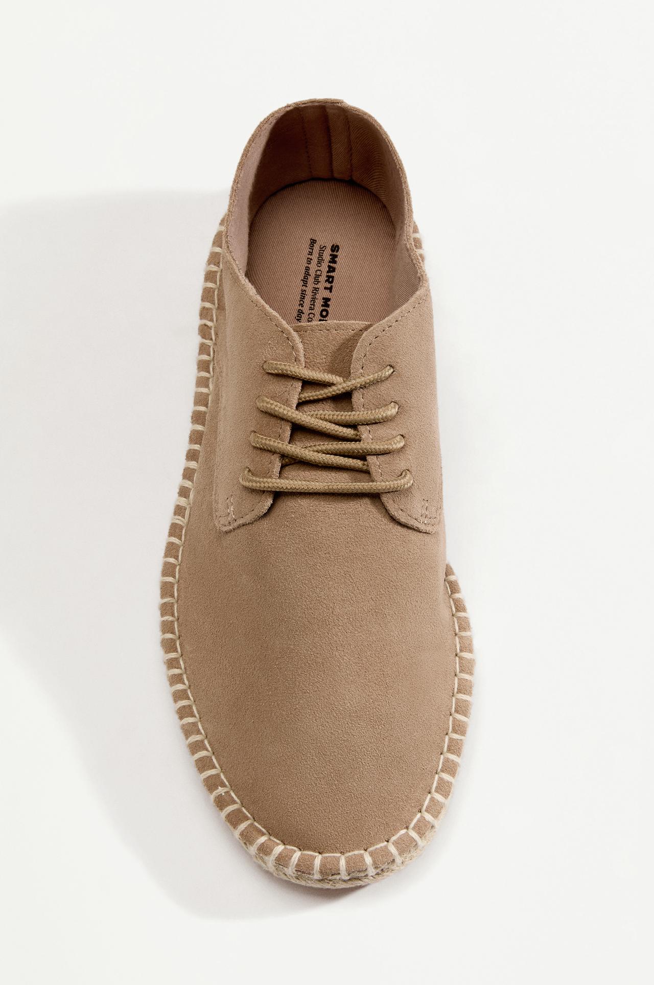 Leather Blucher dress shoe — BEIGE