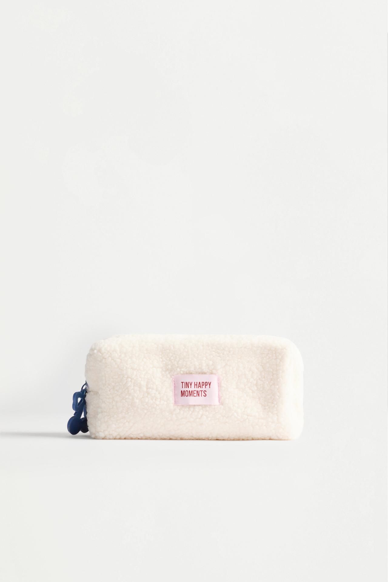 Faux shearling case — BEIGE