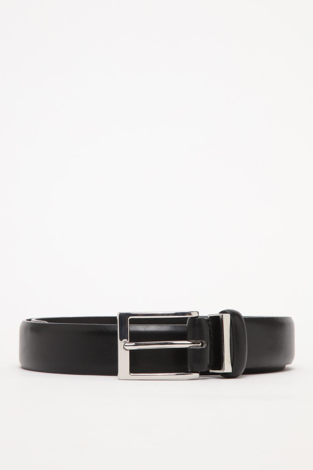 Smart faux leather belt