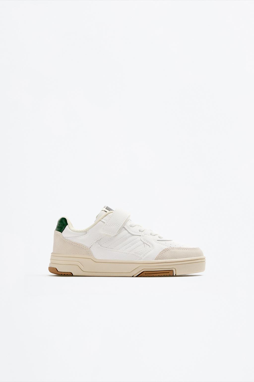 Zapatilla retro