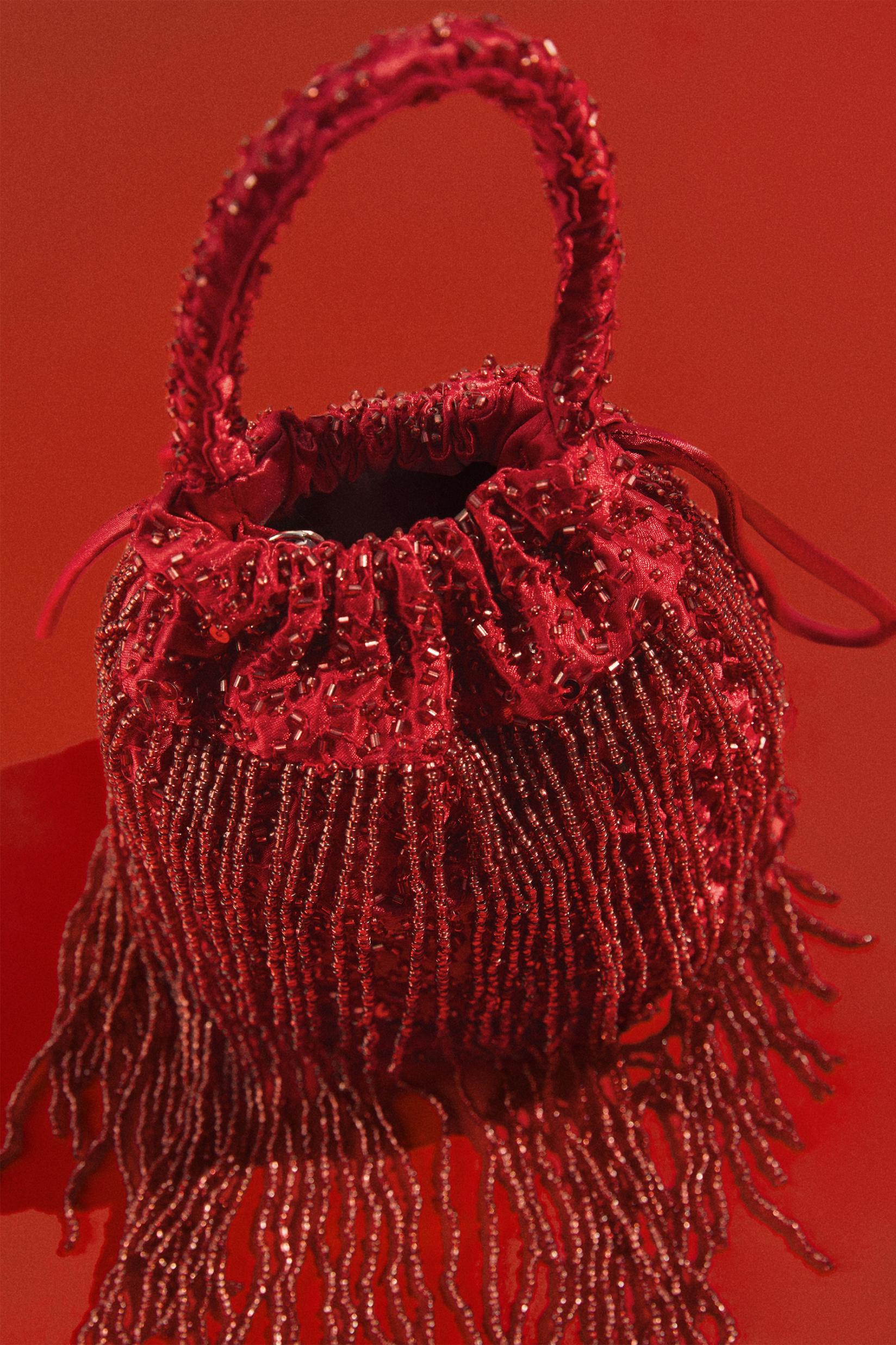 Beaded bucket bag — RED