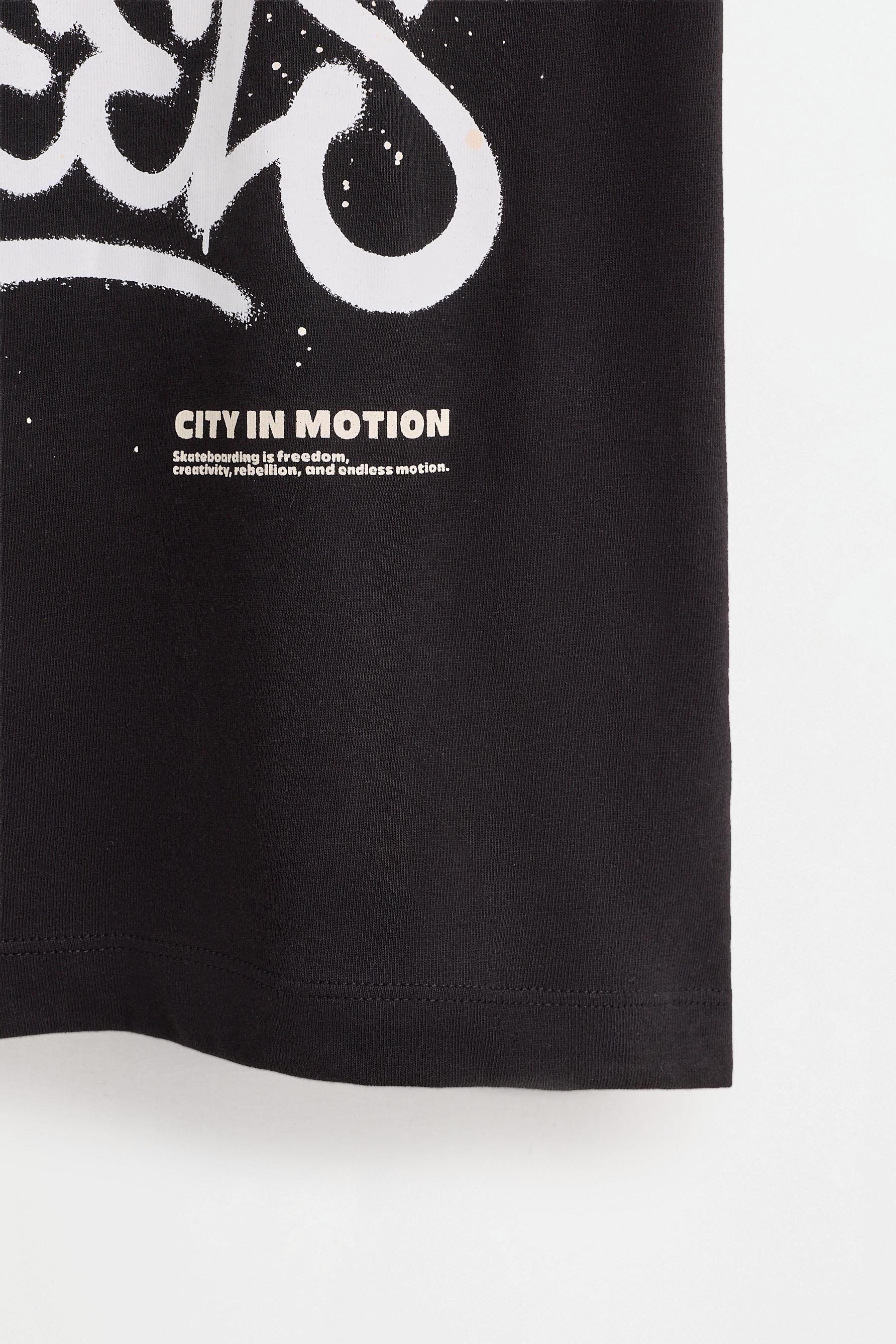 Printed T-shirt — BLACK