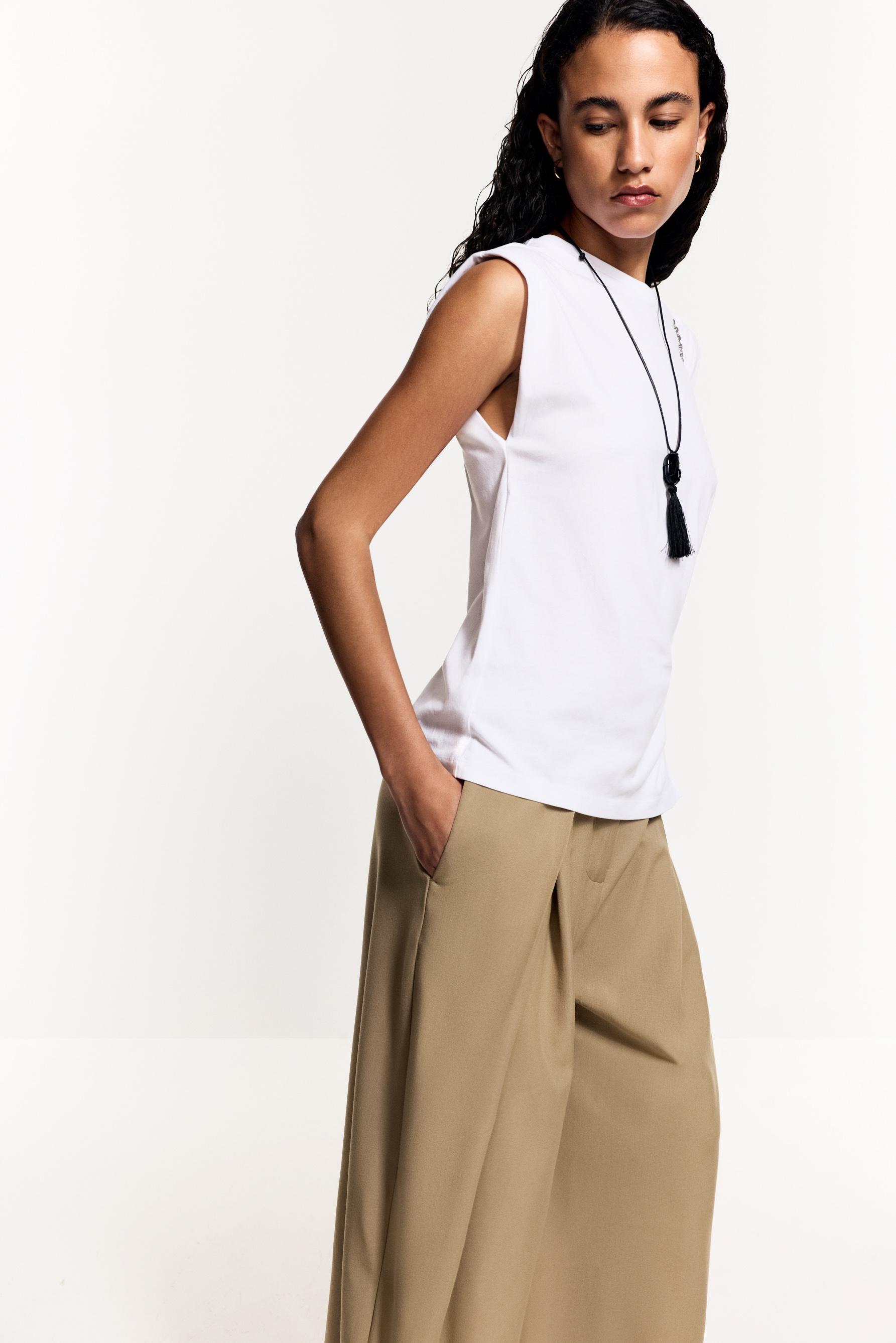 Knotted T-shirt — WHITE