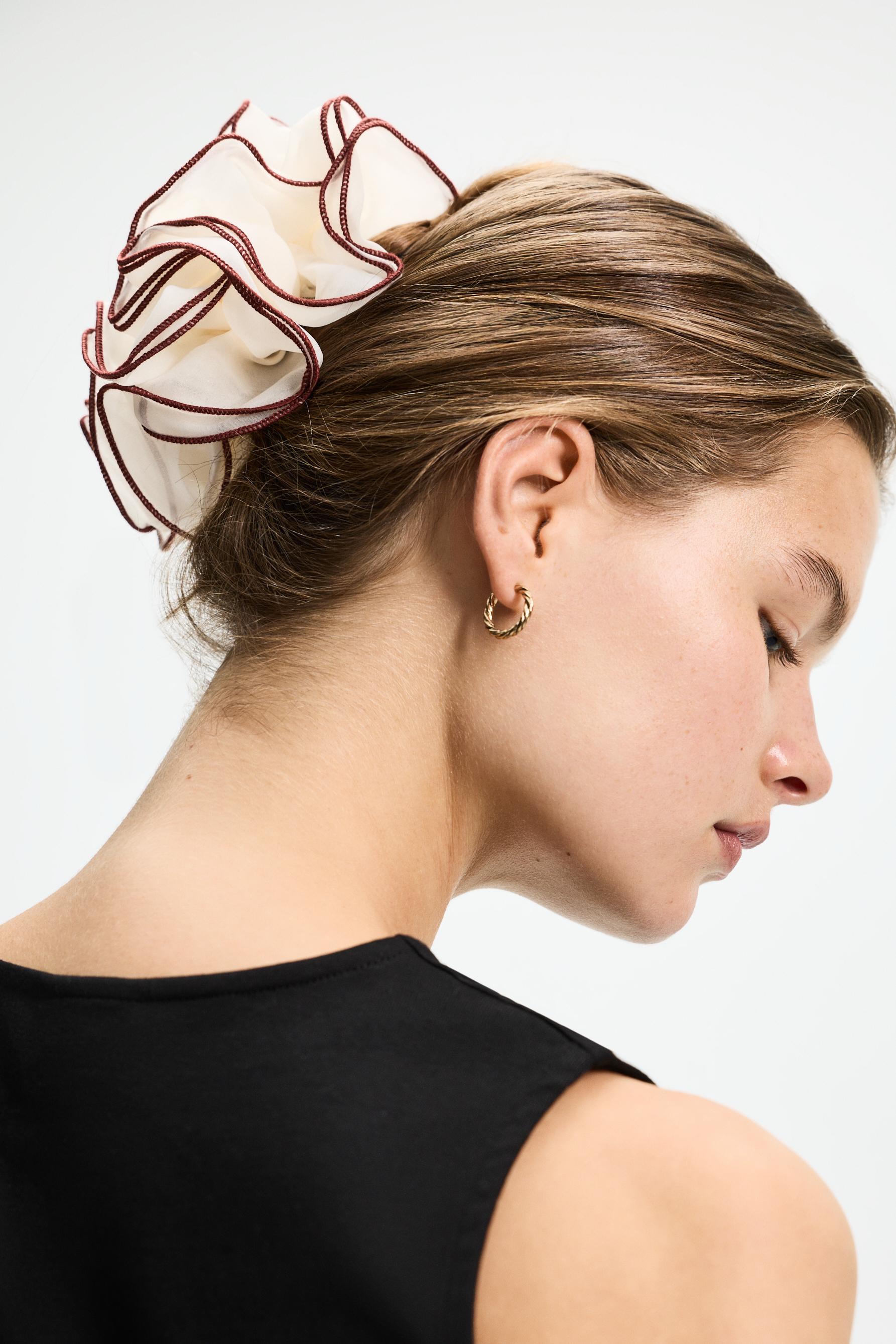 XL scrunchie with piping — ECRU/YELLOW