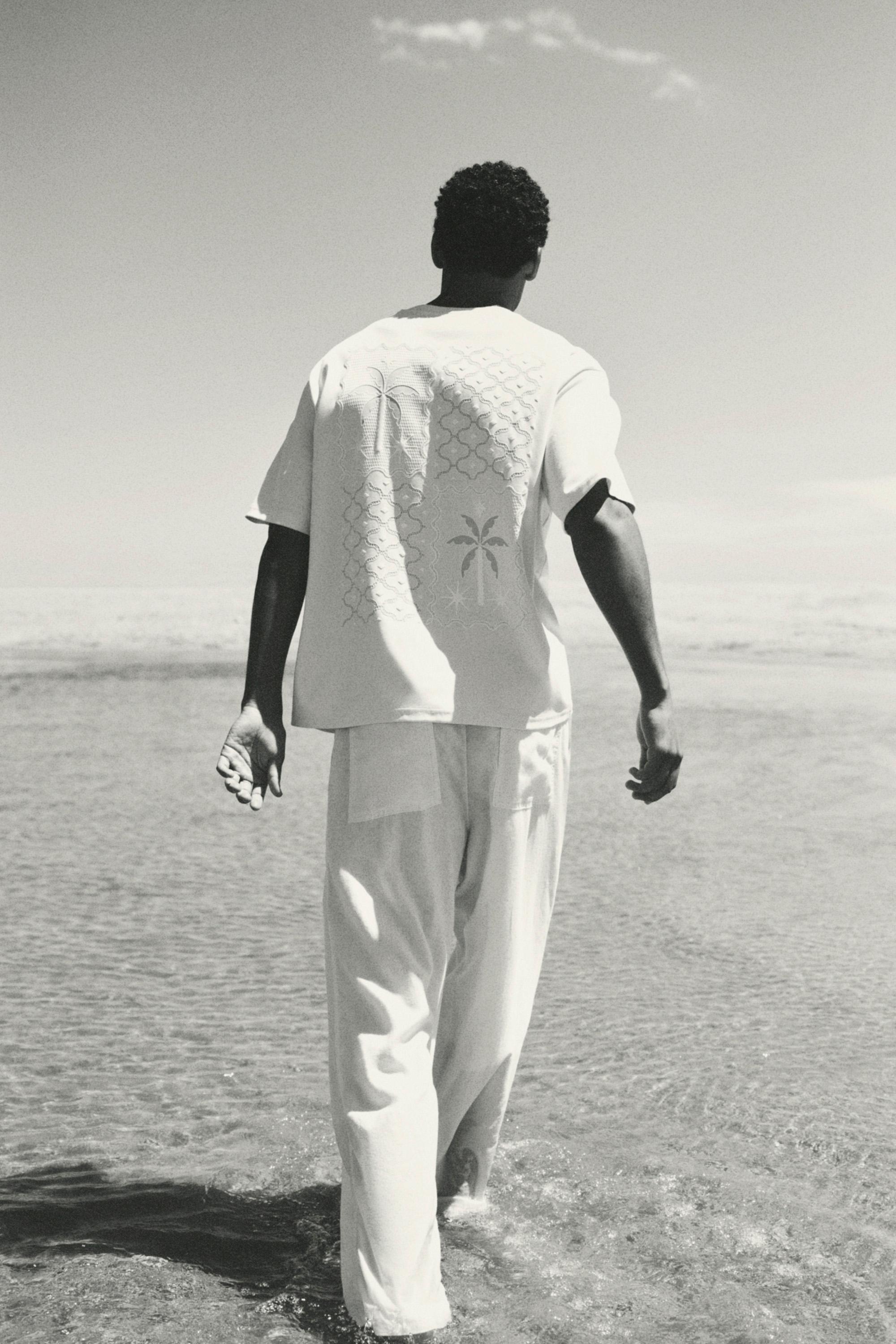Back print T-shirt — BUTTER