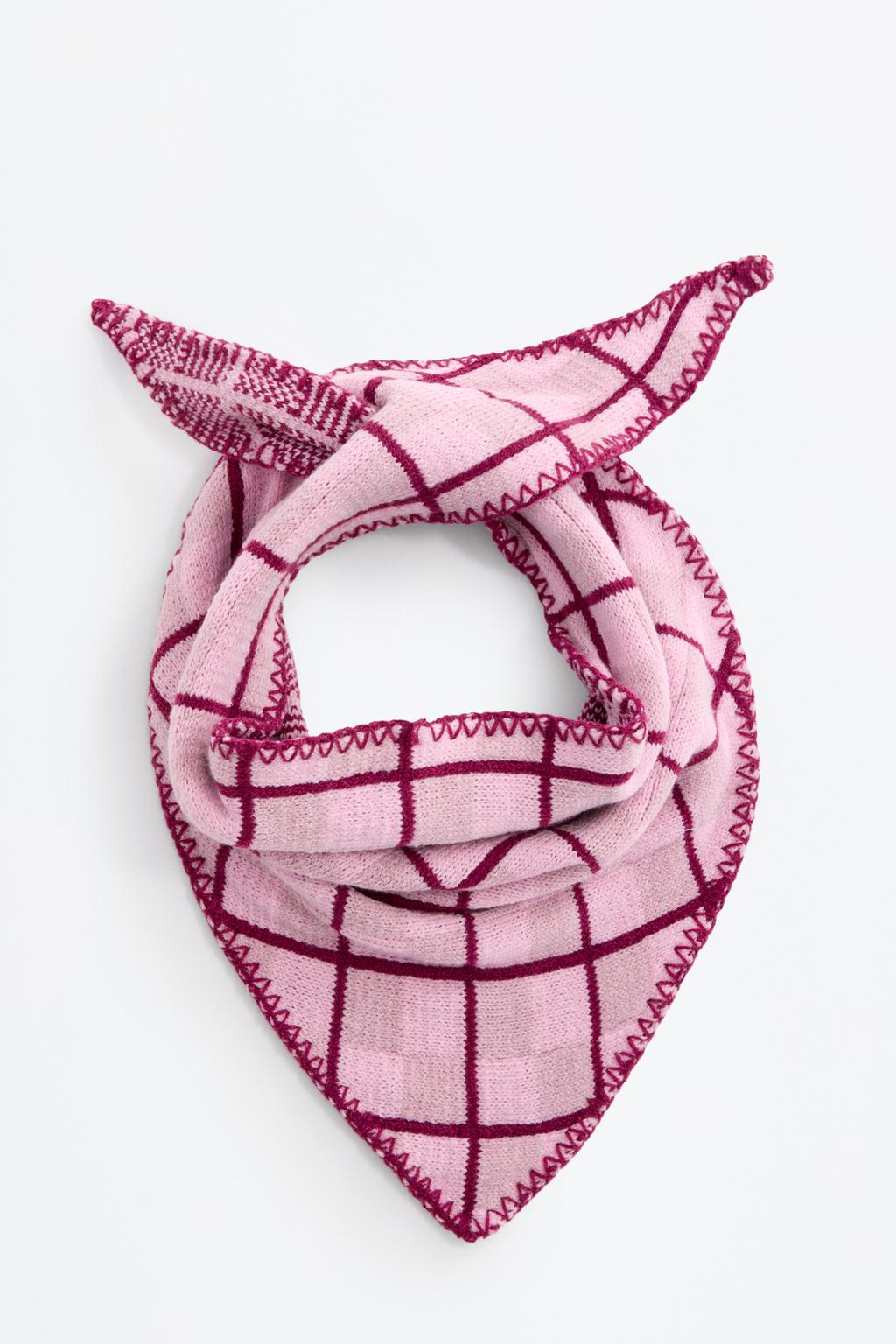 Bandana aos quadrados de malha