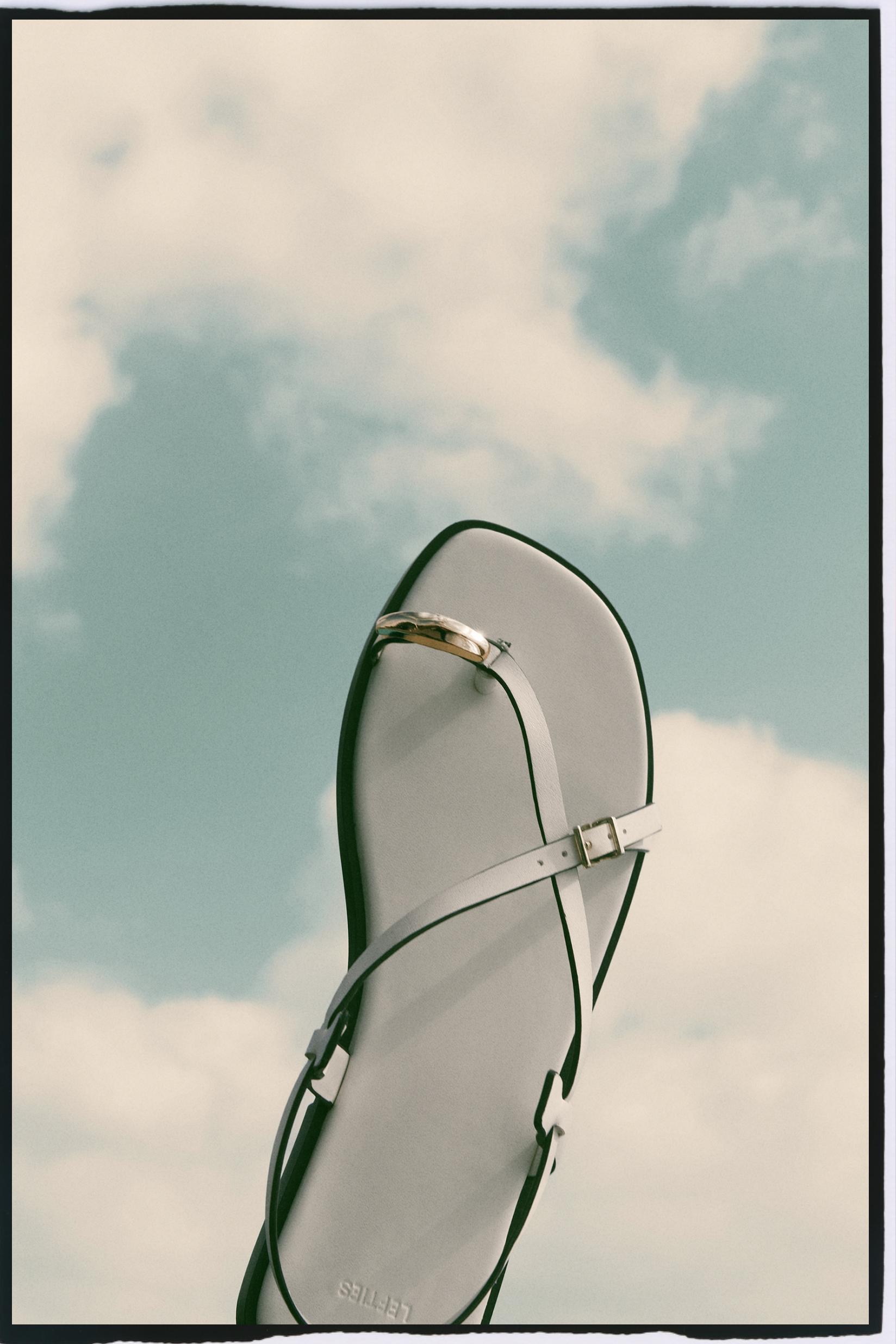 Flat slider sandal with metal detail — WHITE
