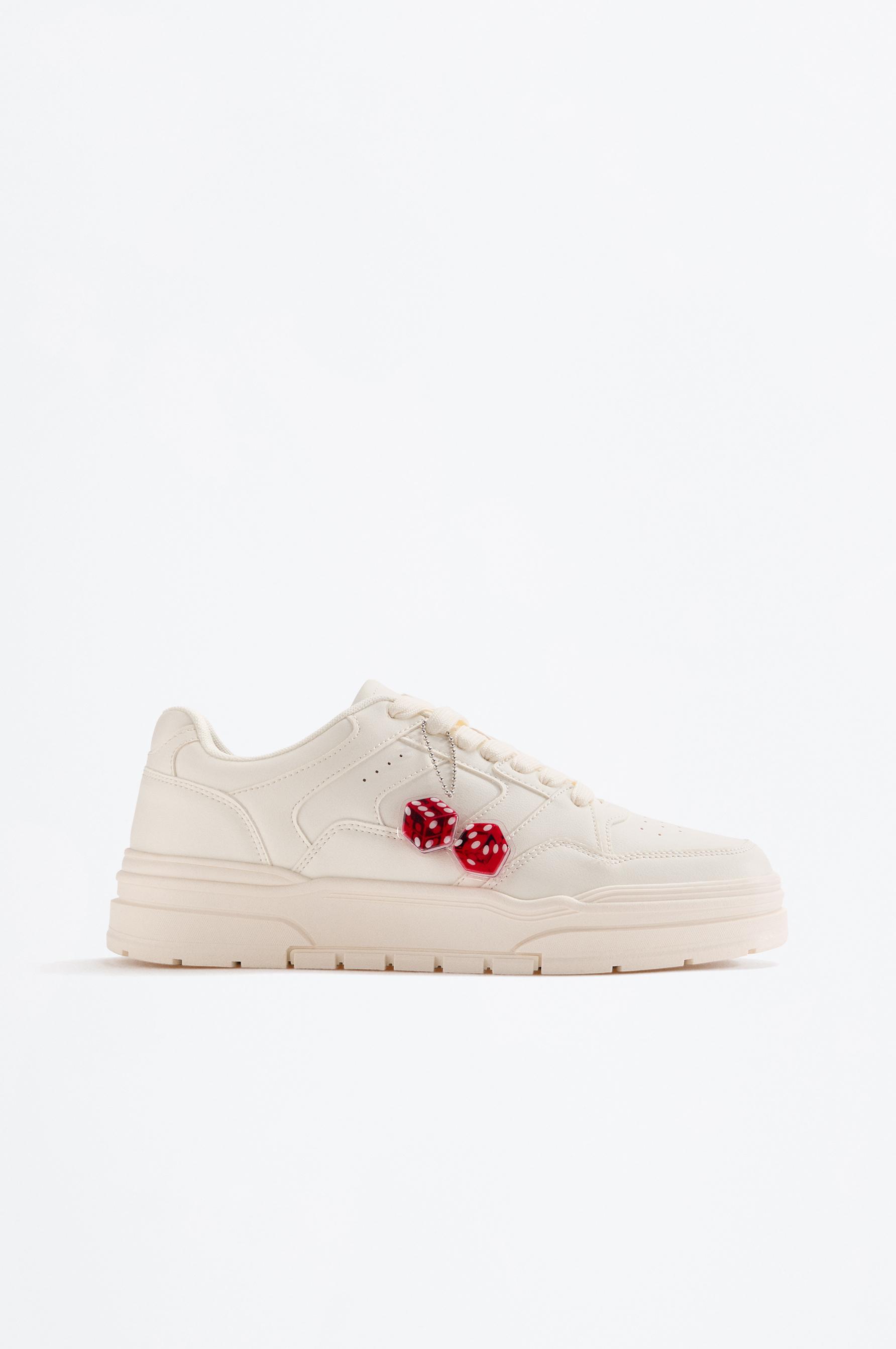 Retro sneaker with dice detail — WHITE