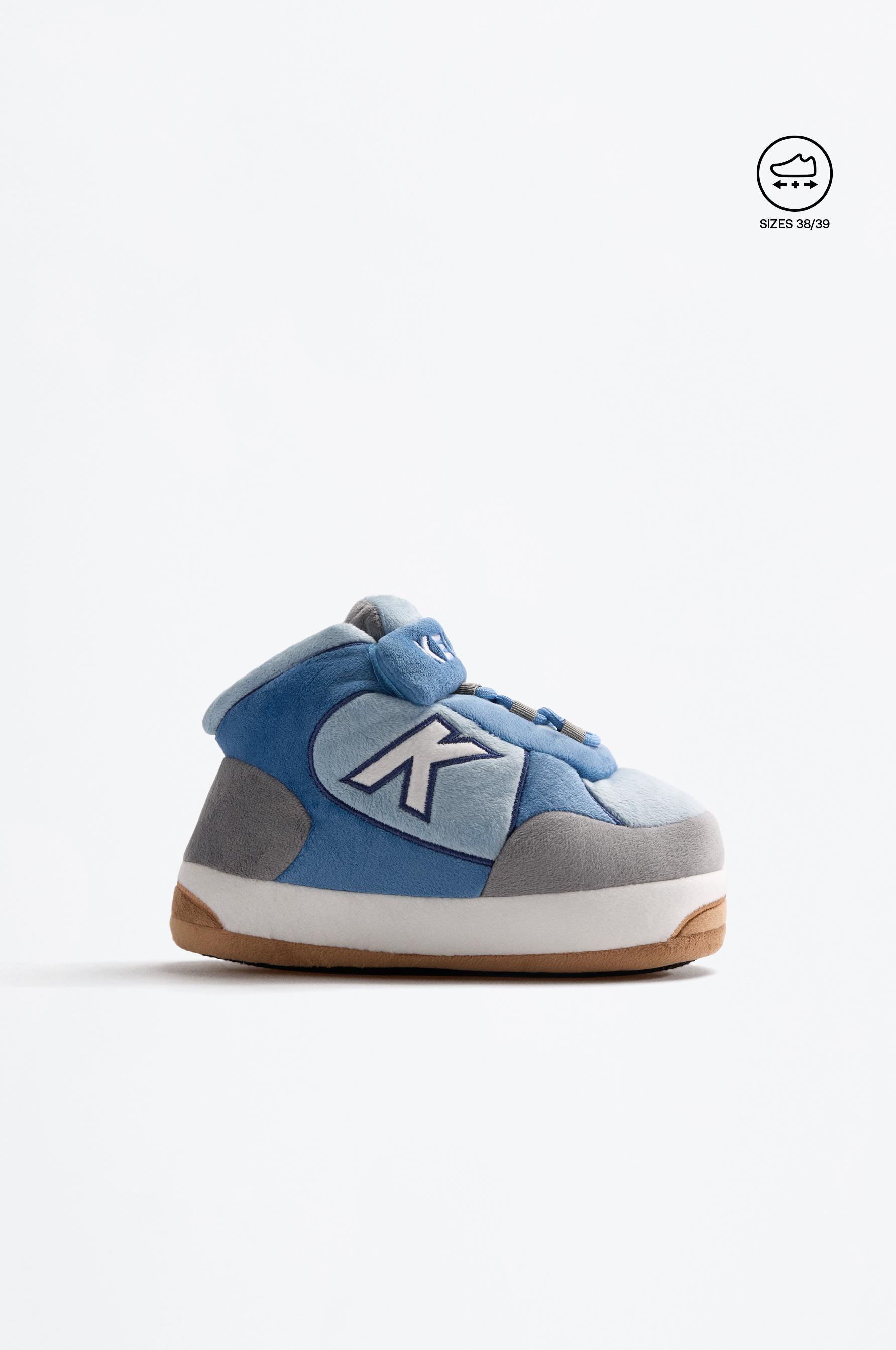 Zapatilla de casa volumen Kelme