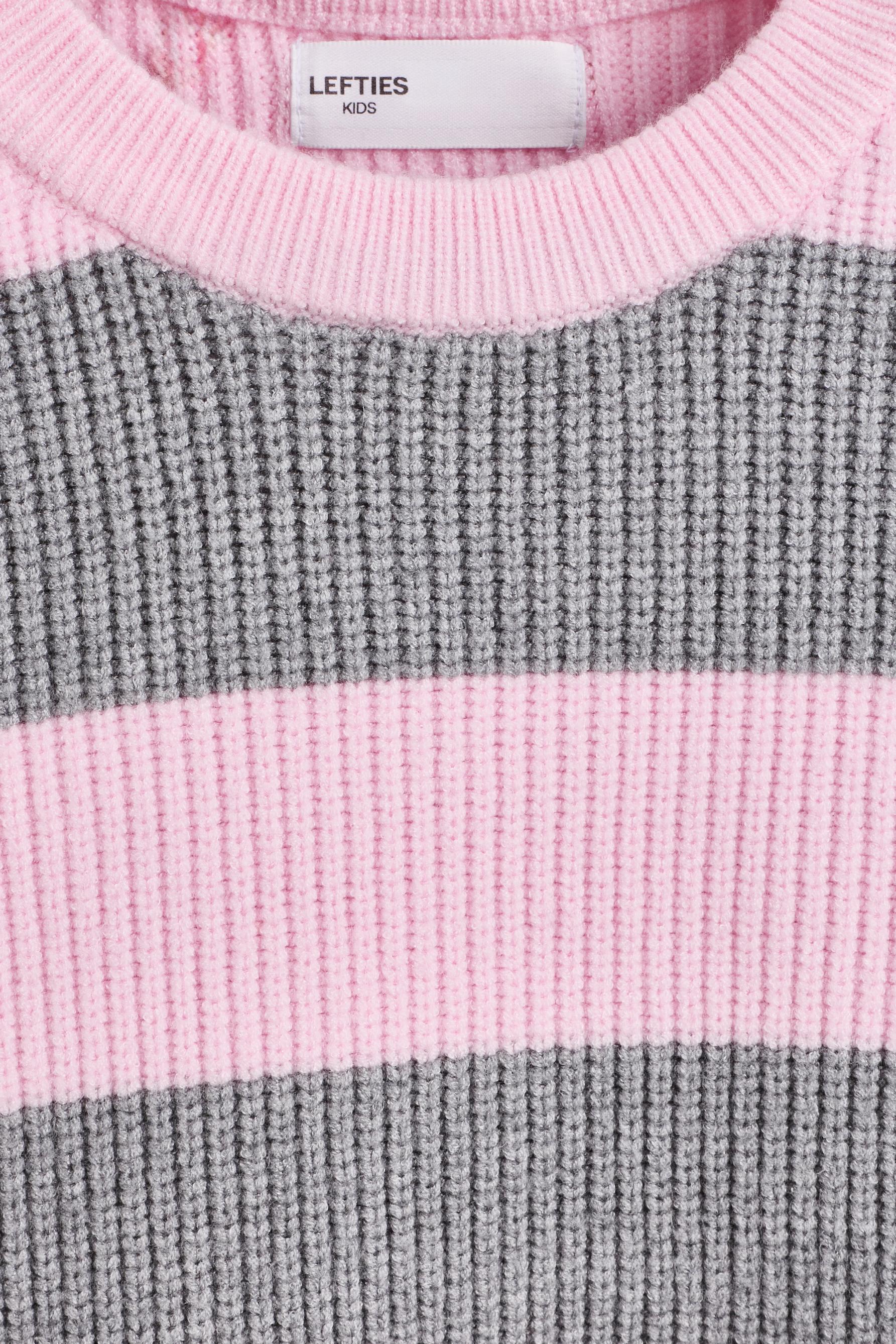 Striped knit sweater — STRIPED