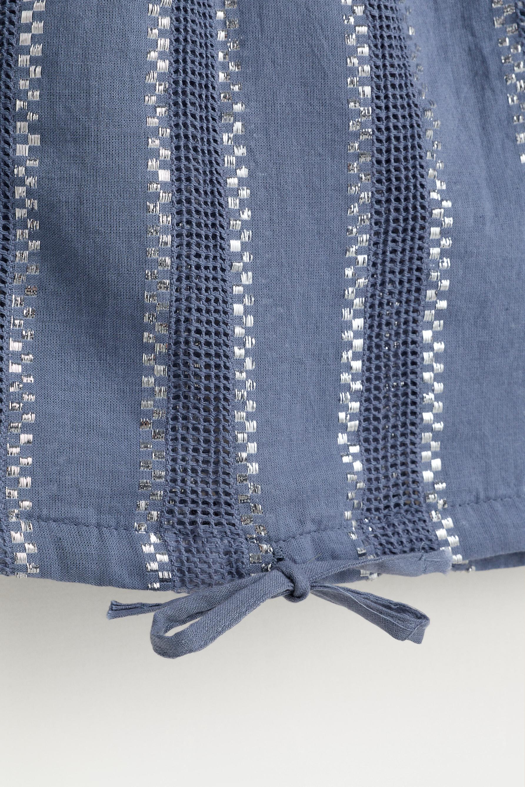 Metallic stripe top — PASTEL BLUE