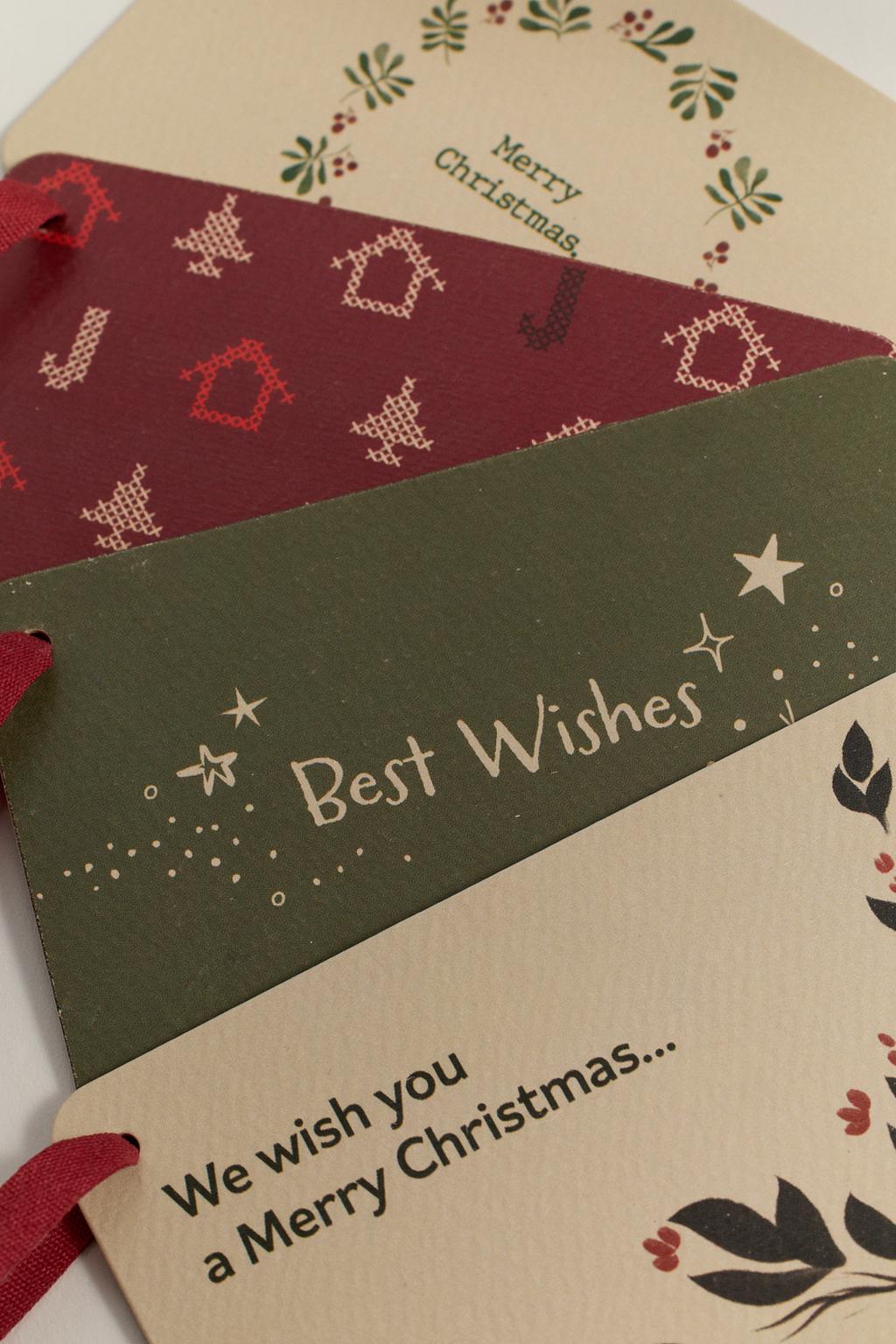 Pack of 12 gift tags