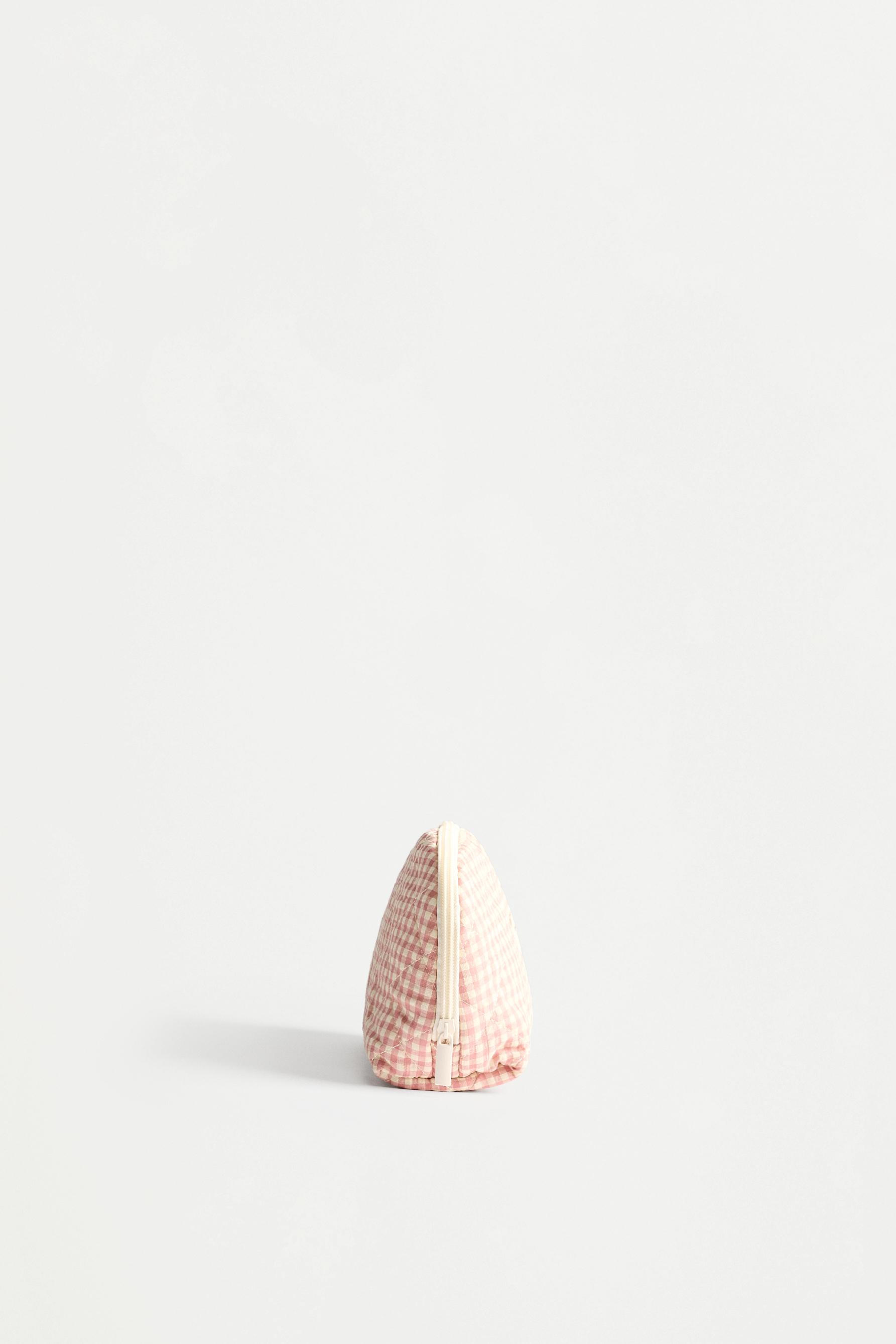 Medium gingham toiletry bag — CHALK PINK (alternate view)