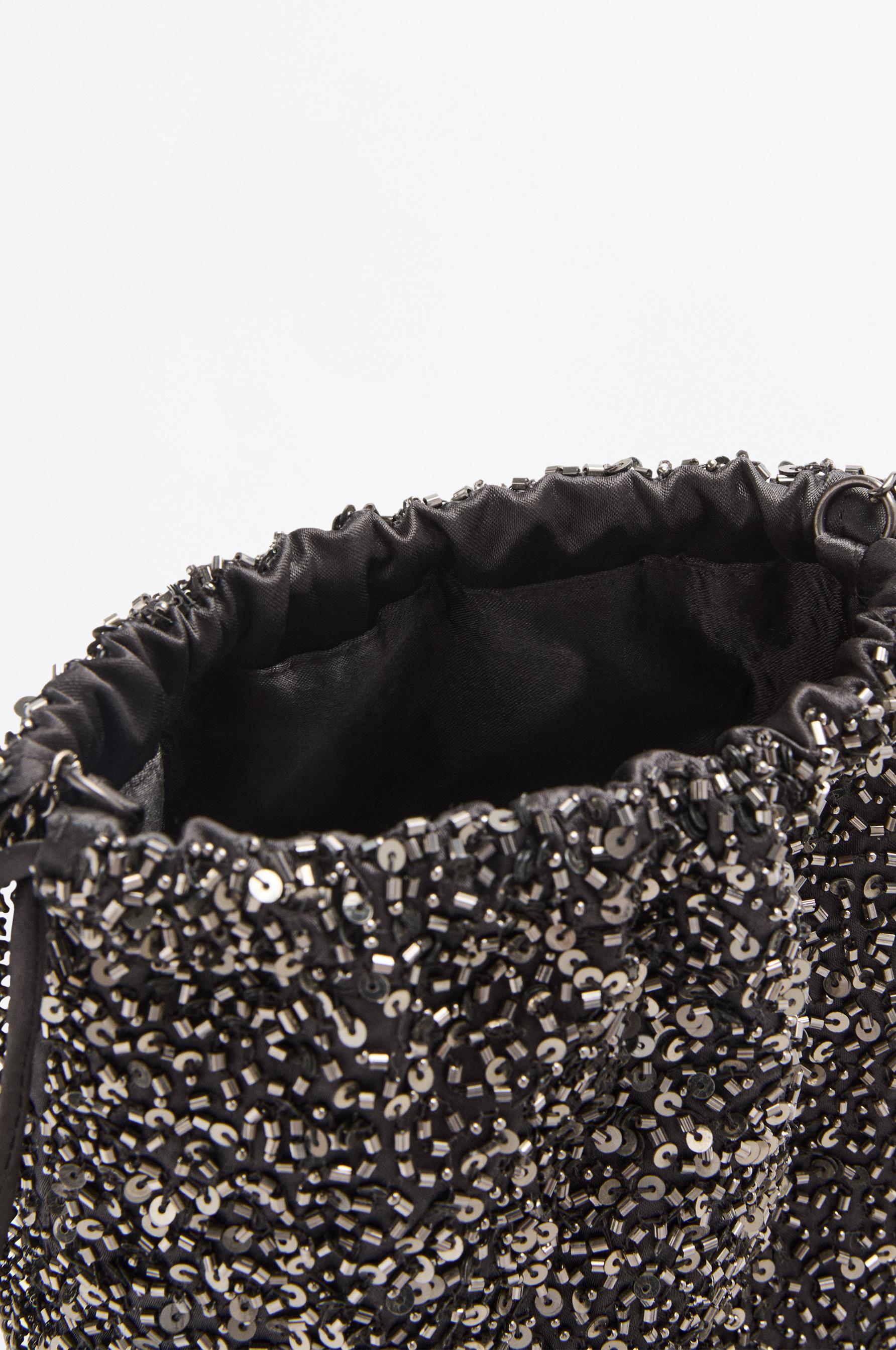 Beaded crossbody bucket bag — GREY