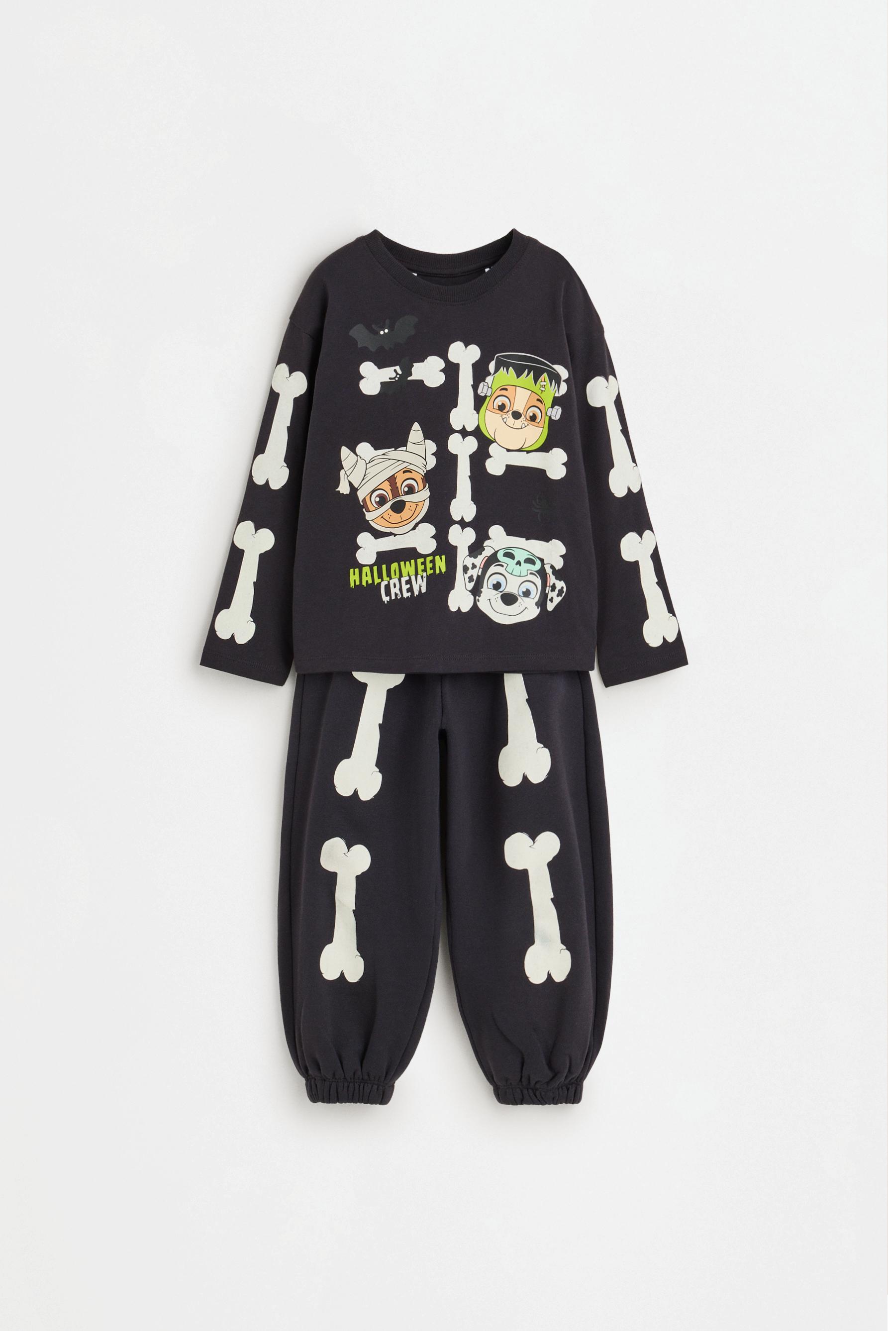 Set Patrulla Canina ©Nickelodeon camiseta y pantalón brilla en la oscuridad