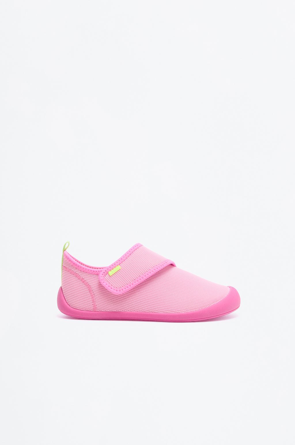 Sock-style pool sneakers