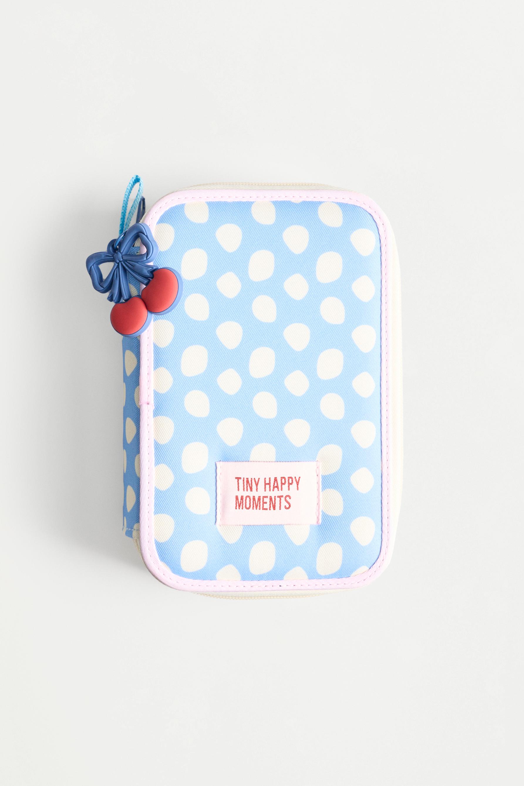 Three-compartment cherry pencil case — PASTEL PINK