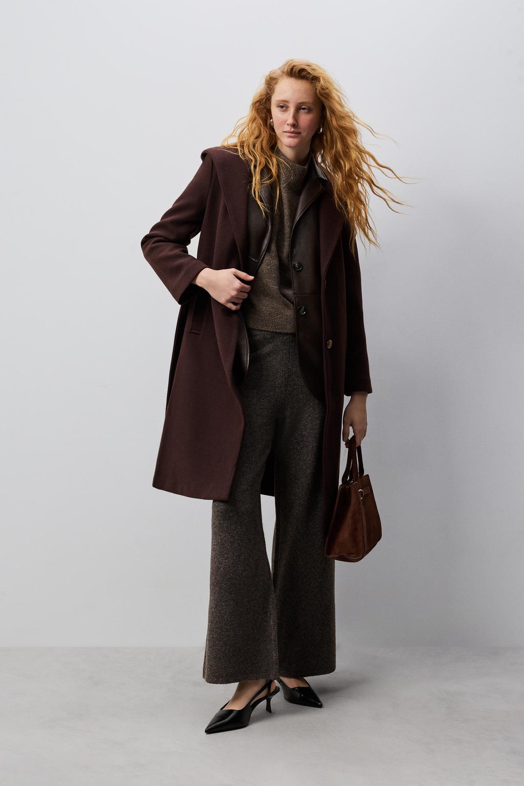 Abrigo paño capucha