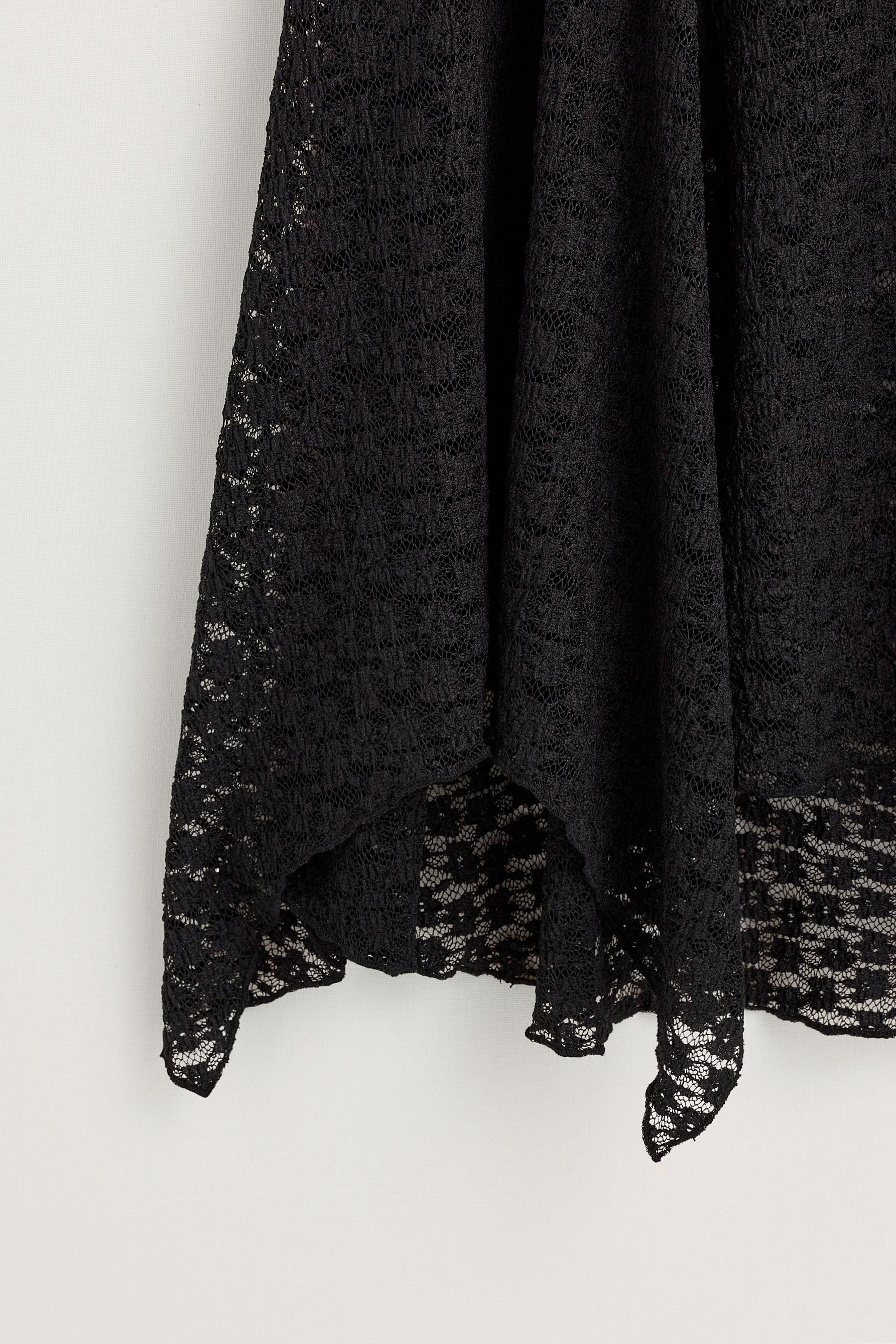 Lace midi skirt — BLACK