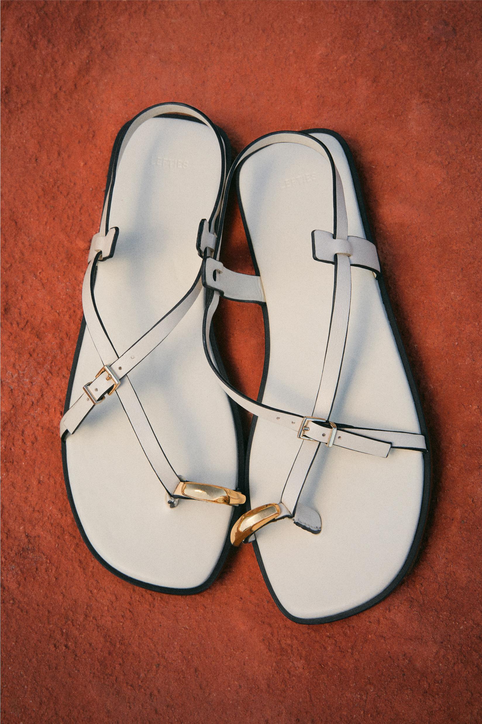 Flat slider sandal with metal detail — WHITE