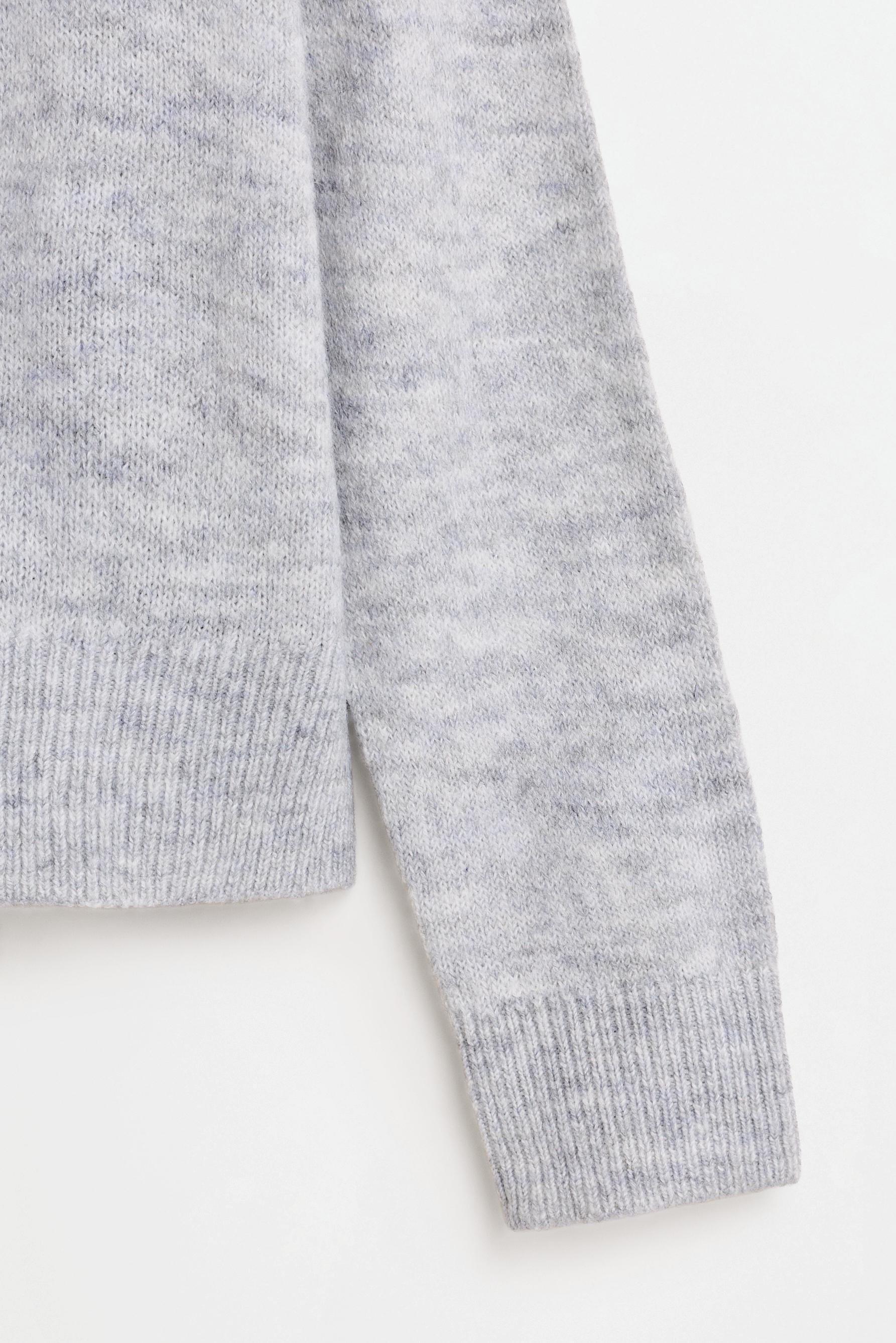 Fluffy knit sweater — PEARL MARL